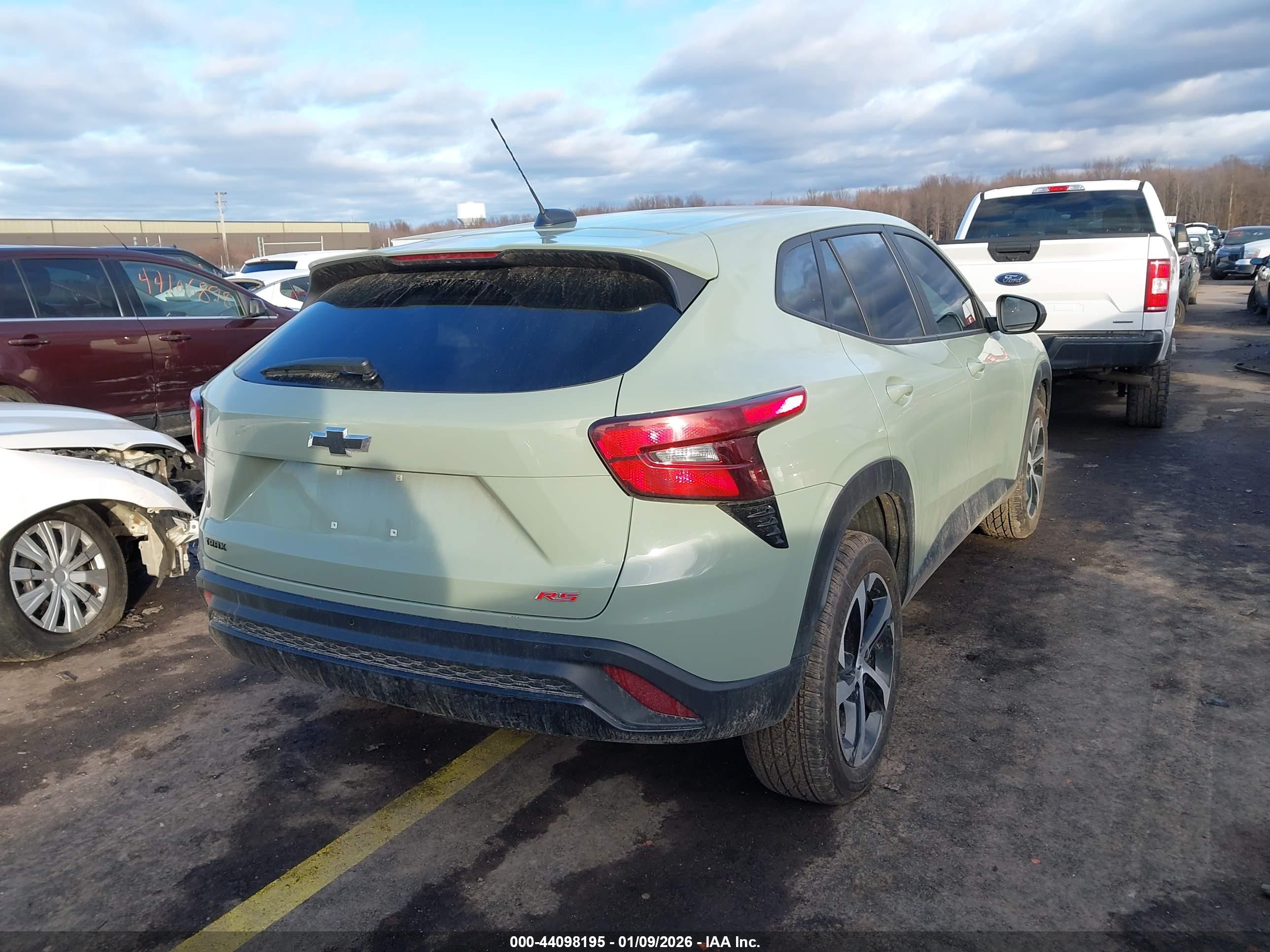 CHEVROLET TRAX image 4