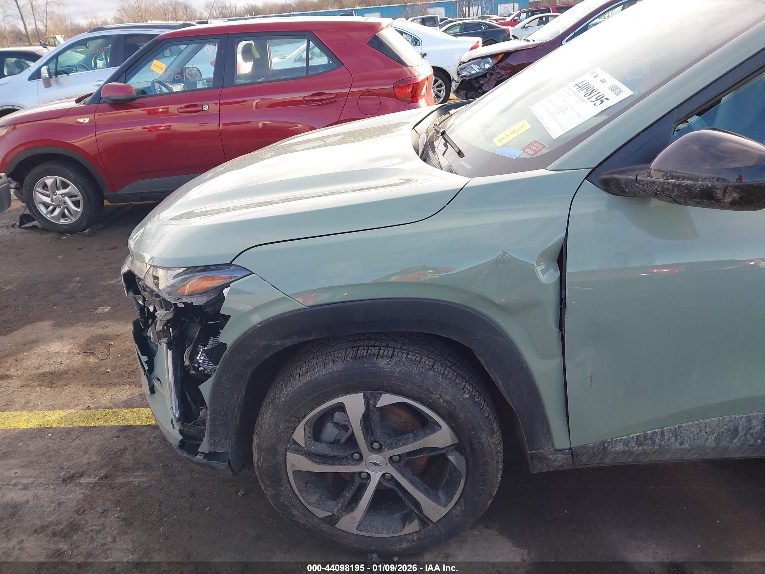 CHEVROLET TRAX image 6