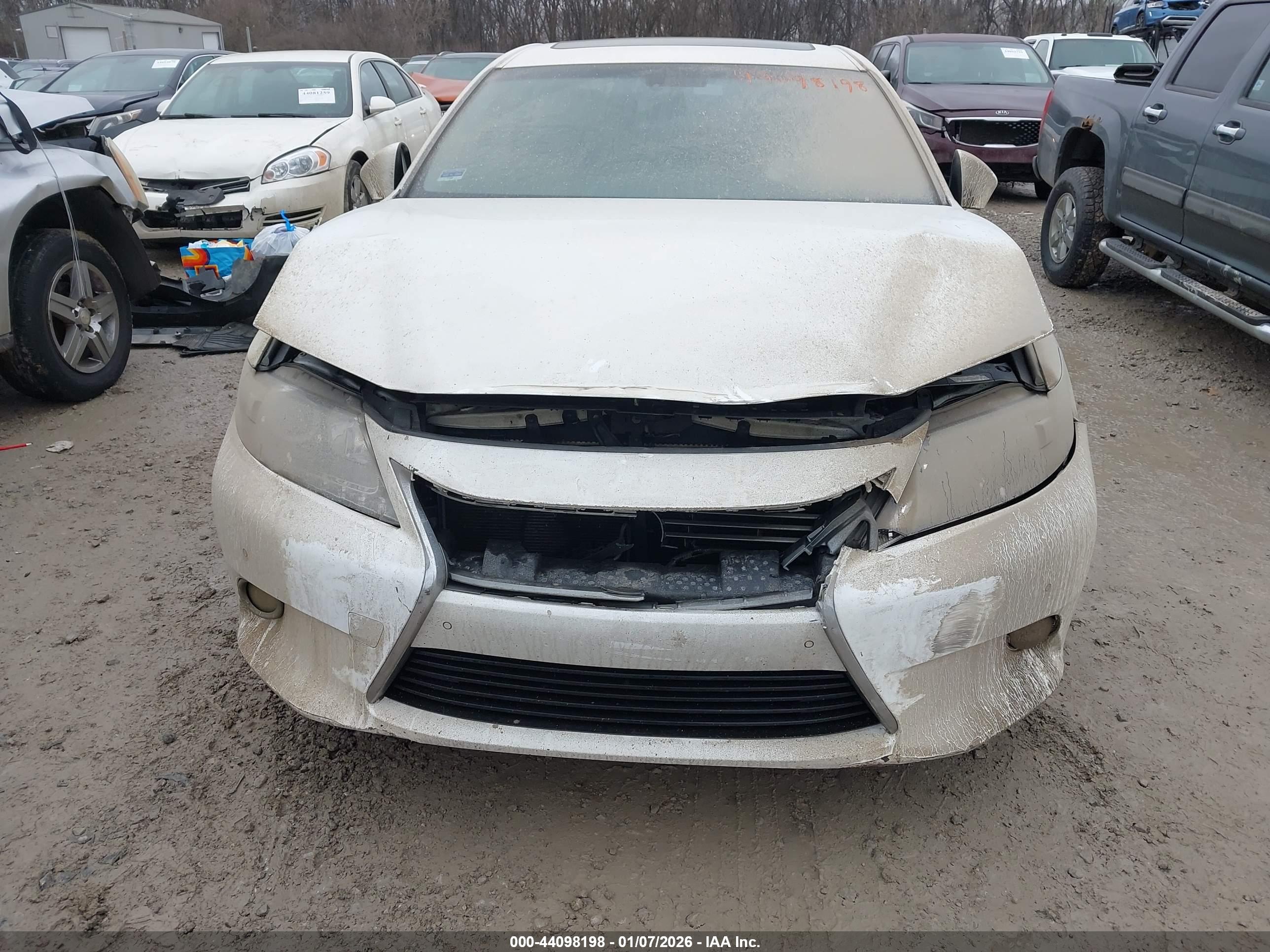 LEXUS ES image 6