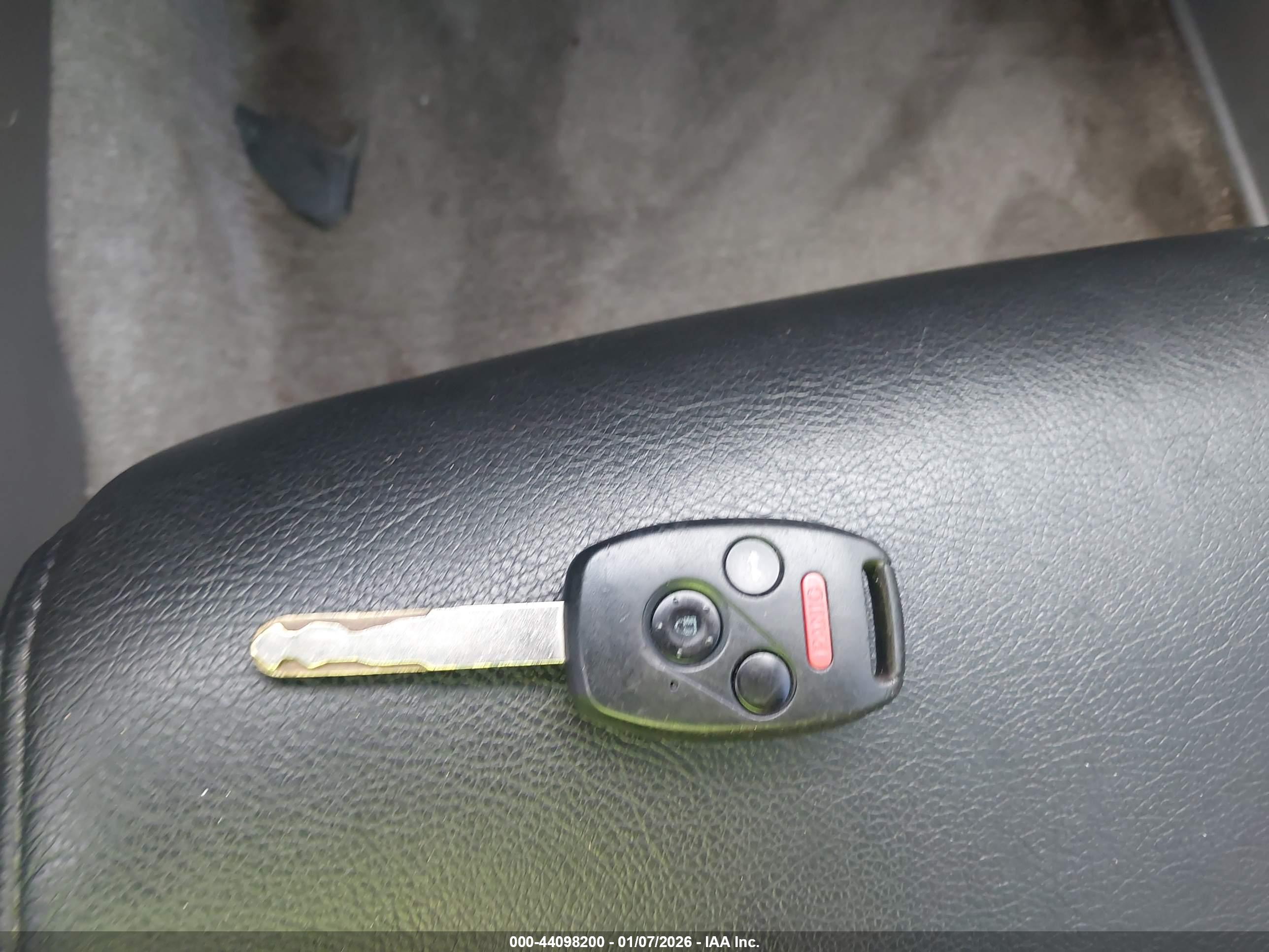 HONDA CIVIC image 11