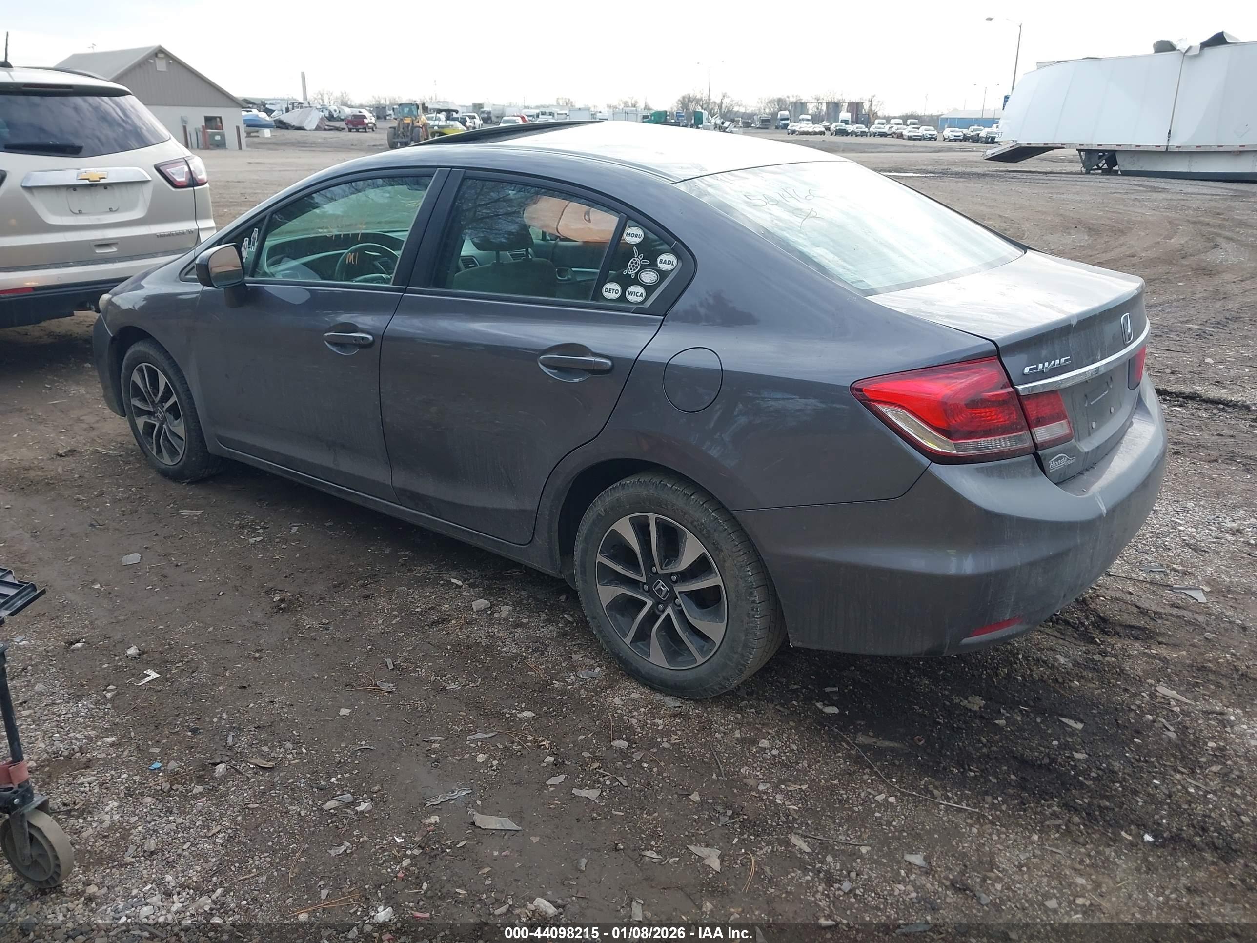 HONDA CIVIC image 3