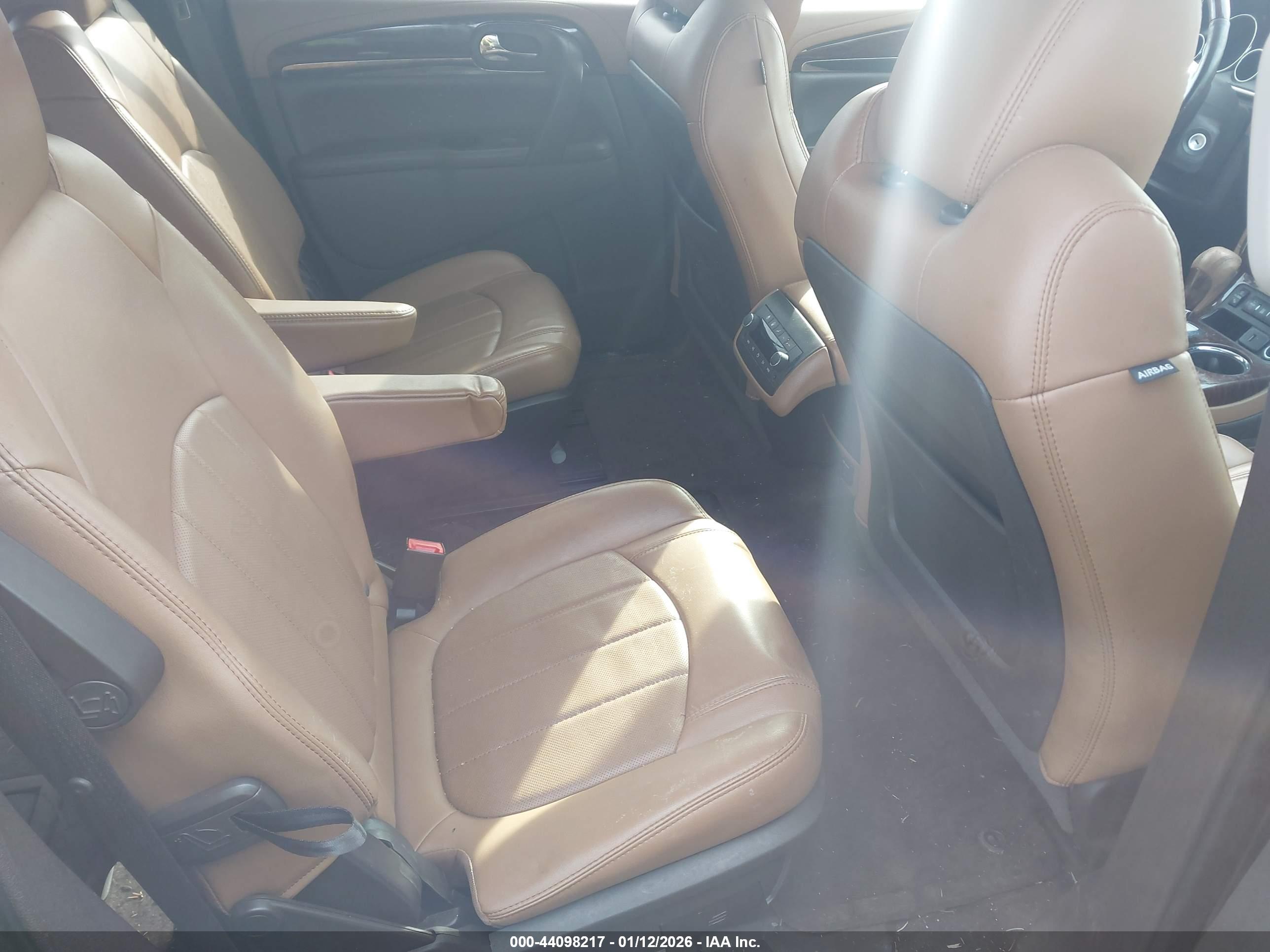 BUICK ENCLAVE image 8