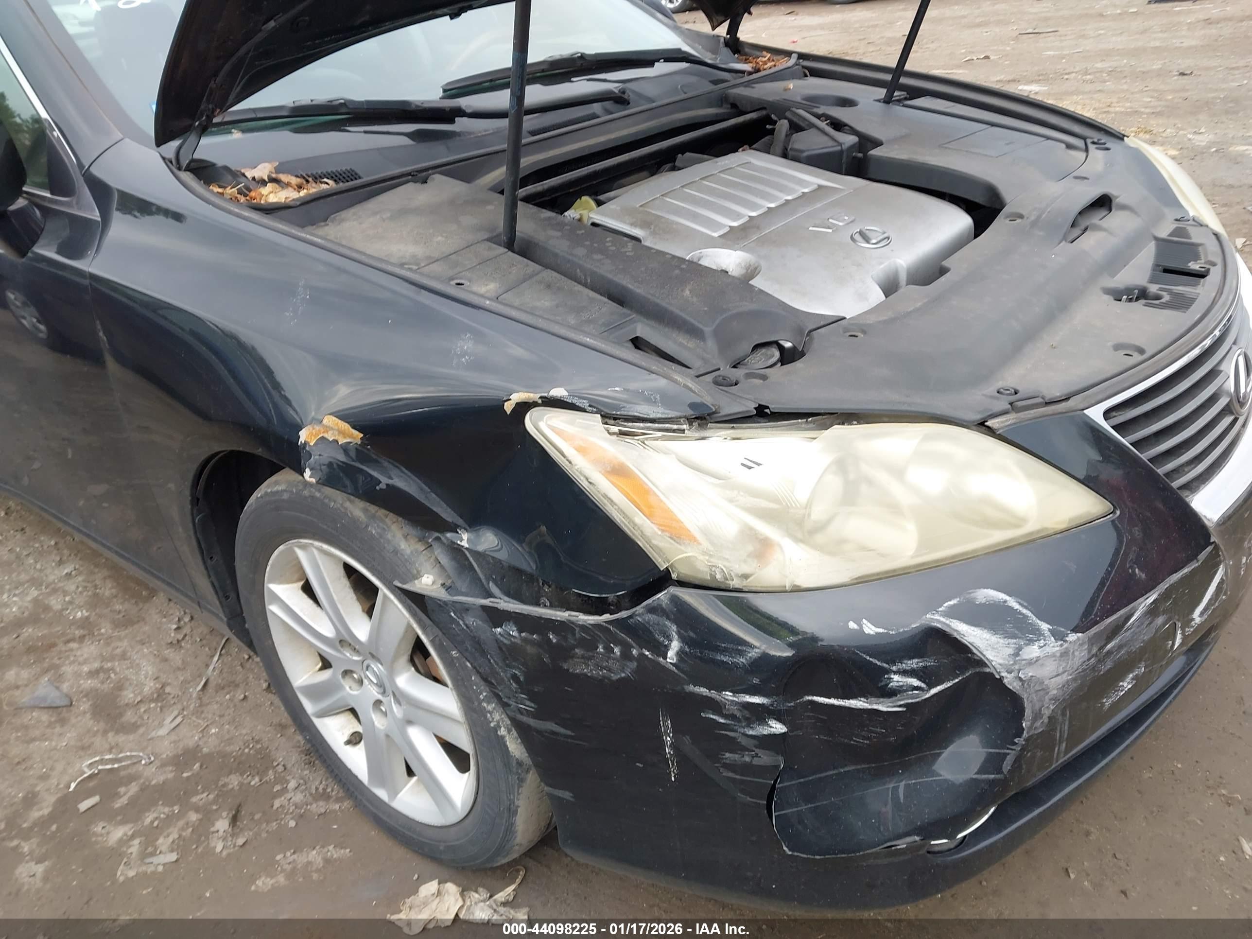 LEXUS ES image 6