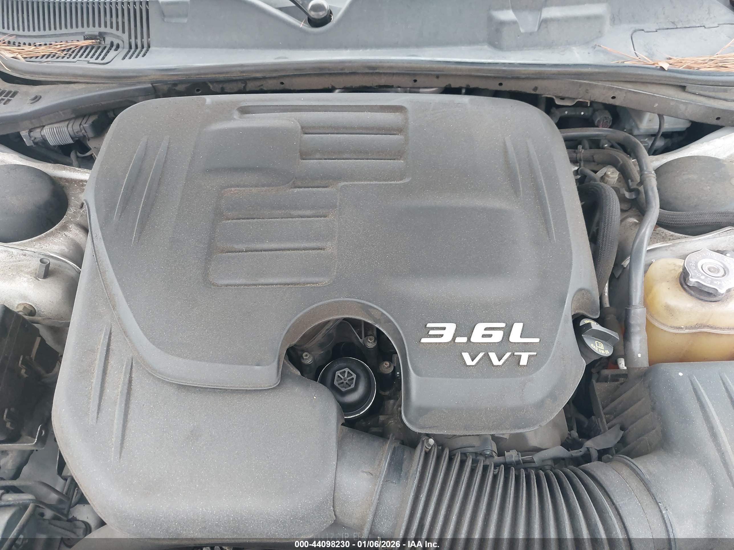DODGE CHALLENGER image 10