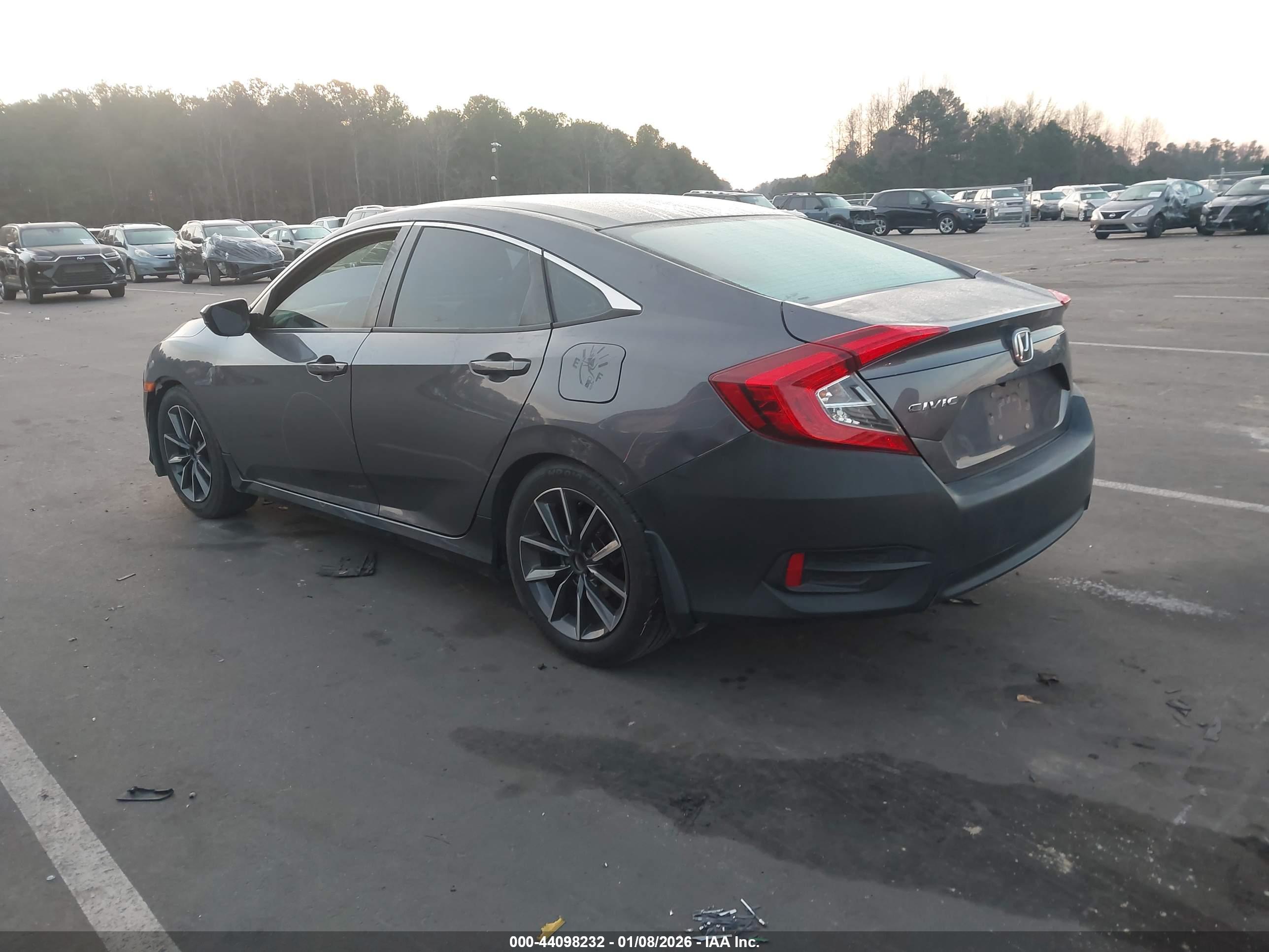 HONDA CIVIC image 3