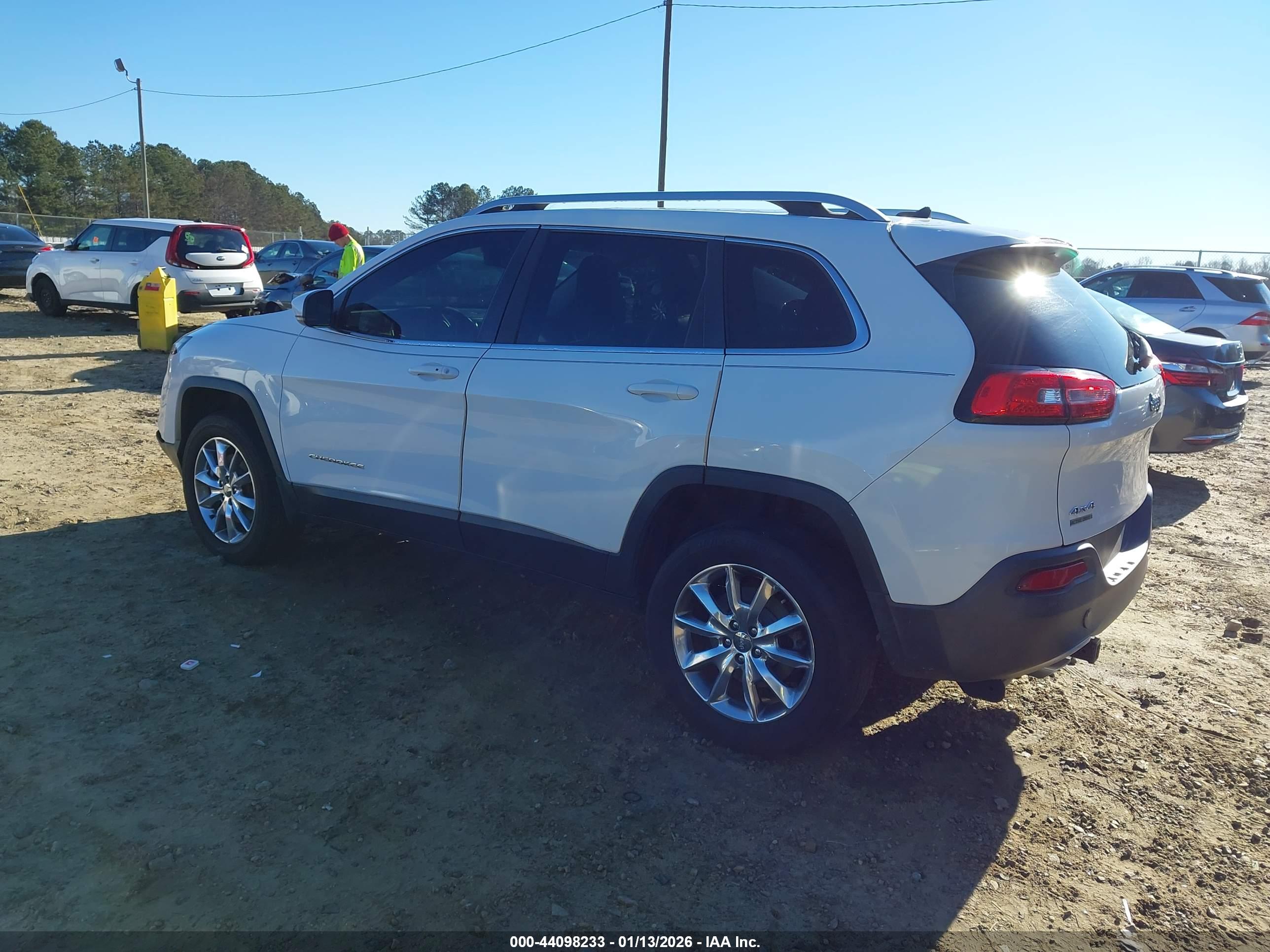 JEEP CHEROKEE image 3