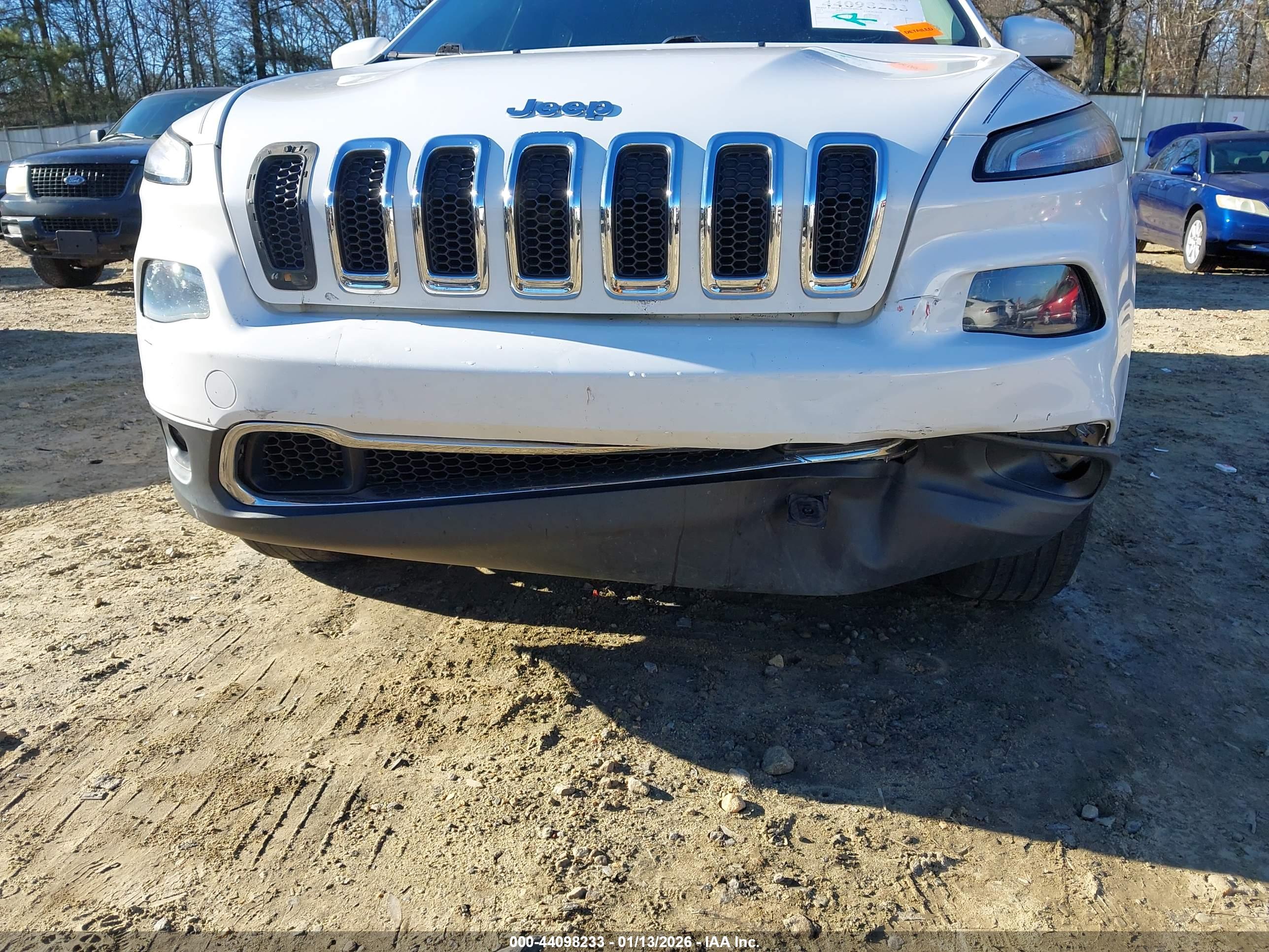 JEEP CHEROKEE image 6