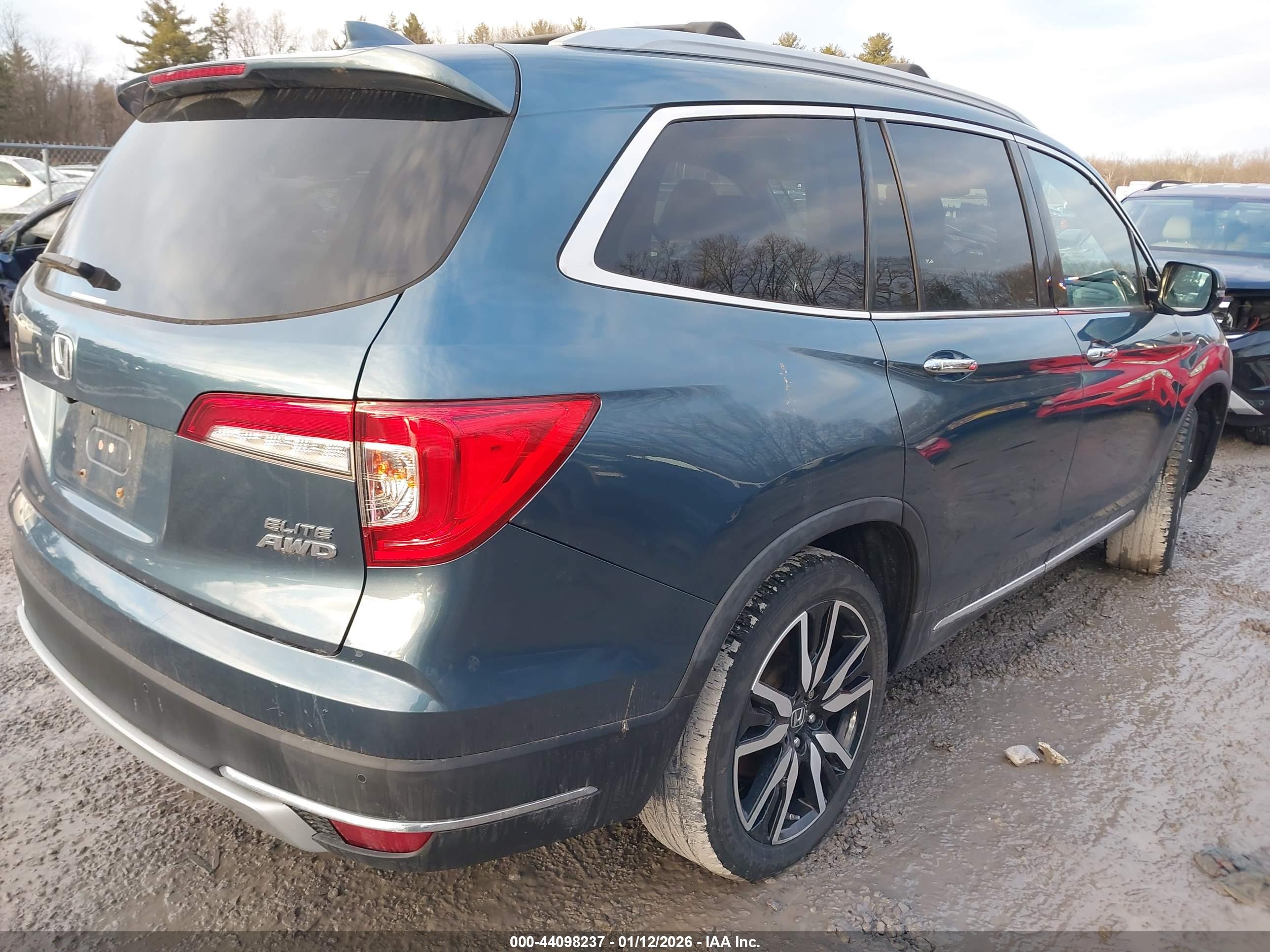 HONDA PILOT image 4