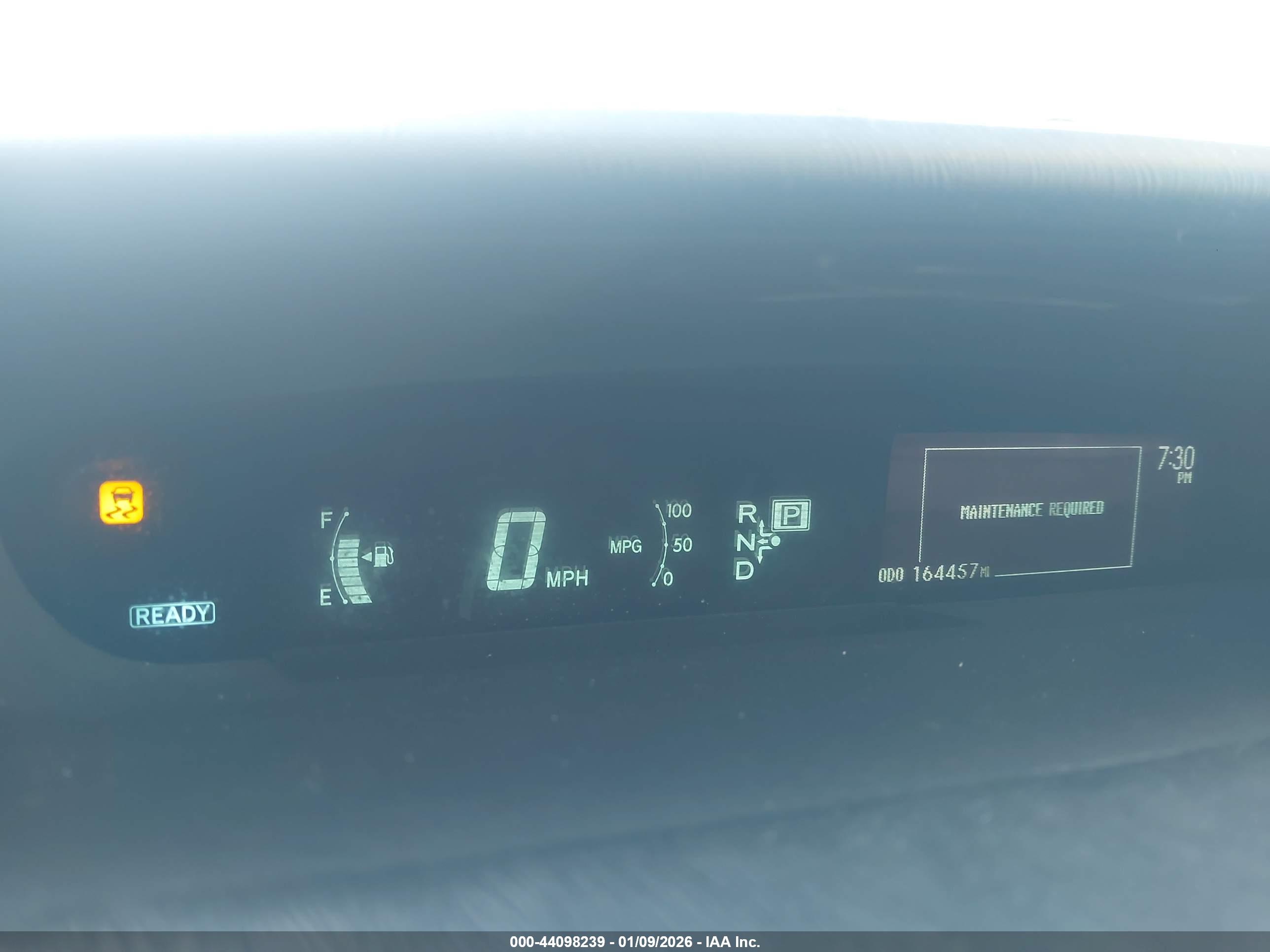 TOYOTA PRIUS image 7