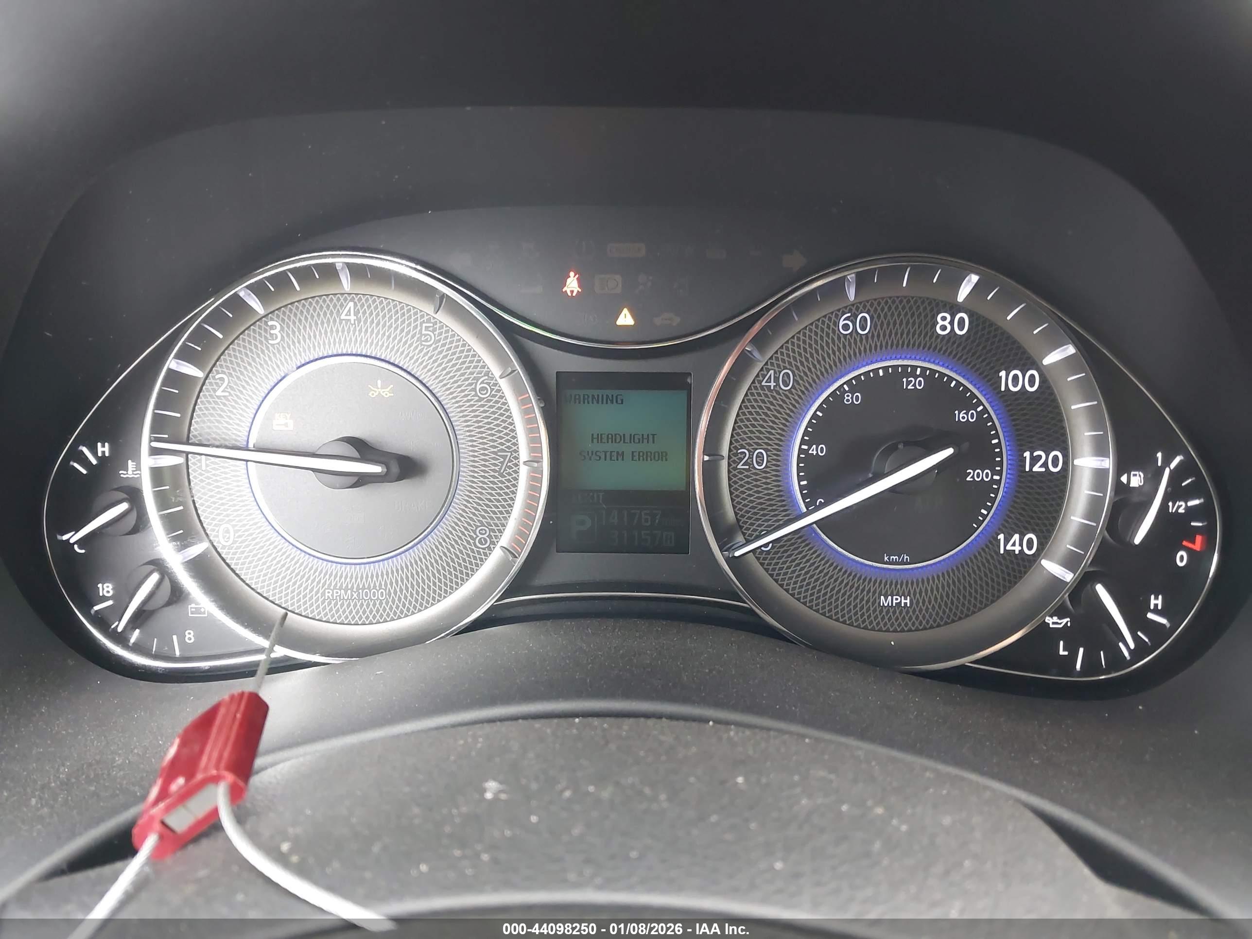 INFINITI QX80 image 7
