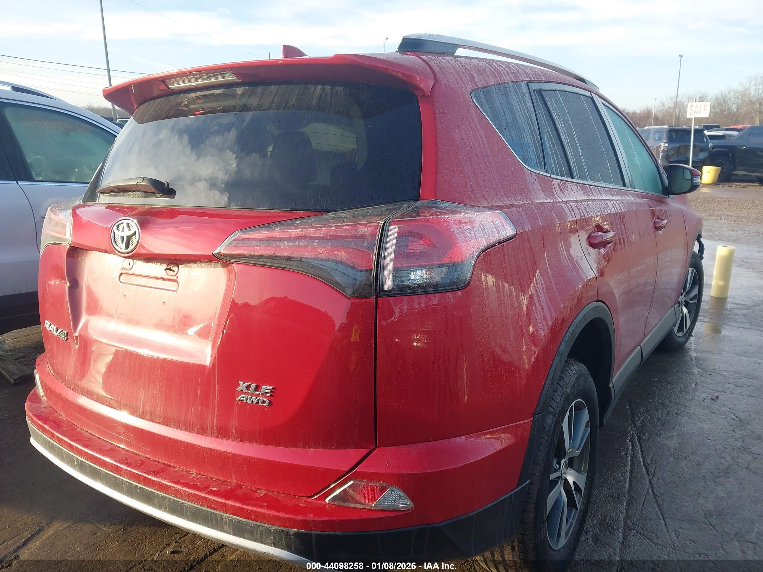TOYOTA RAV4 image 4
