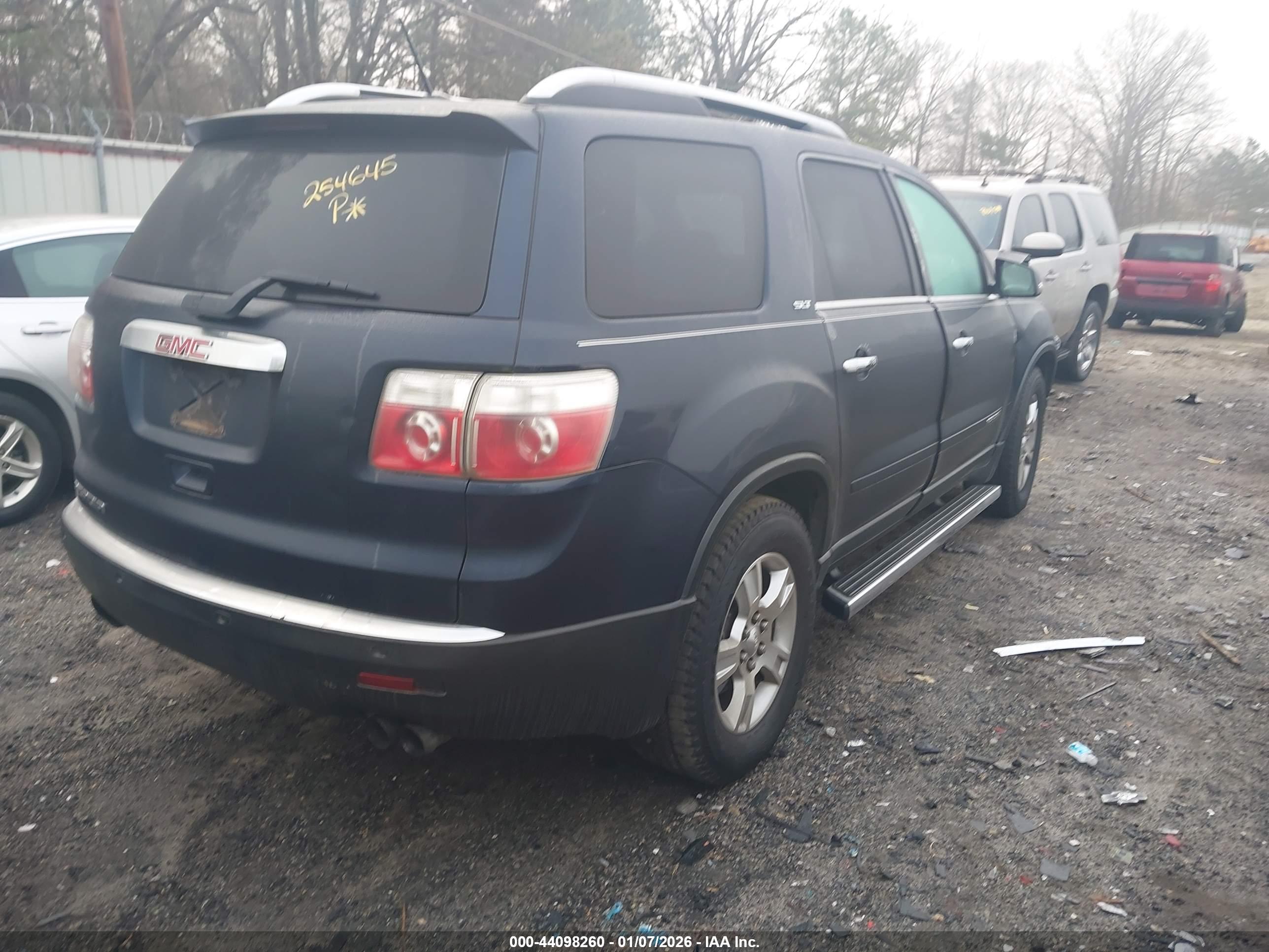 GMC ACADIA image 4