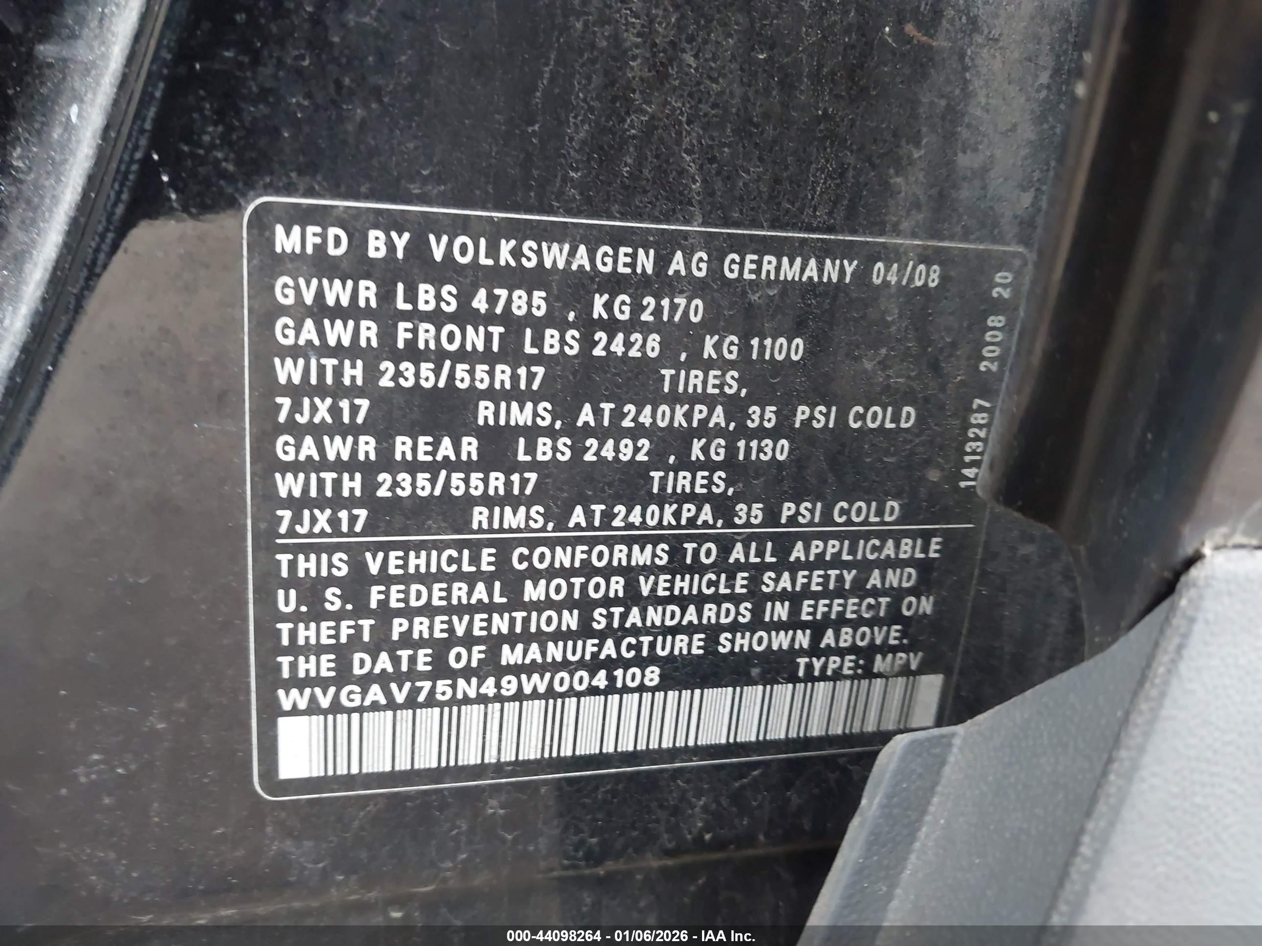 VOLKSWAGEN TIGUAN image 9