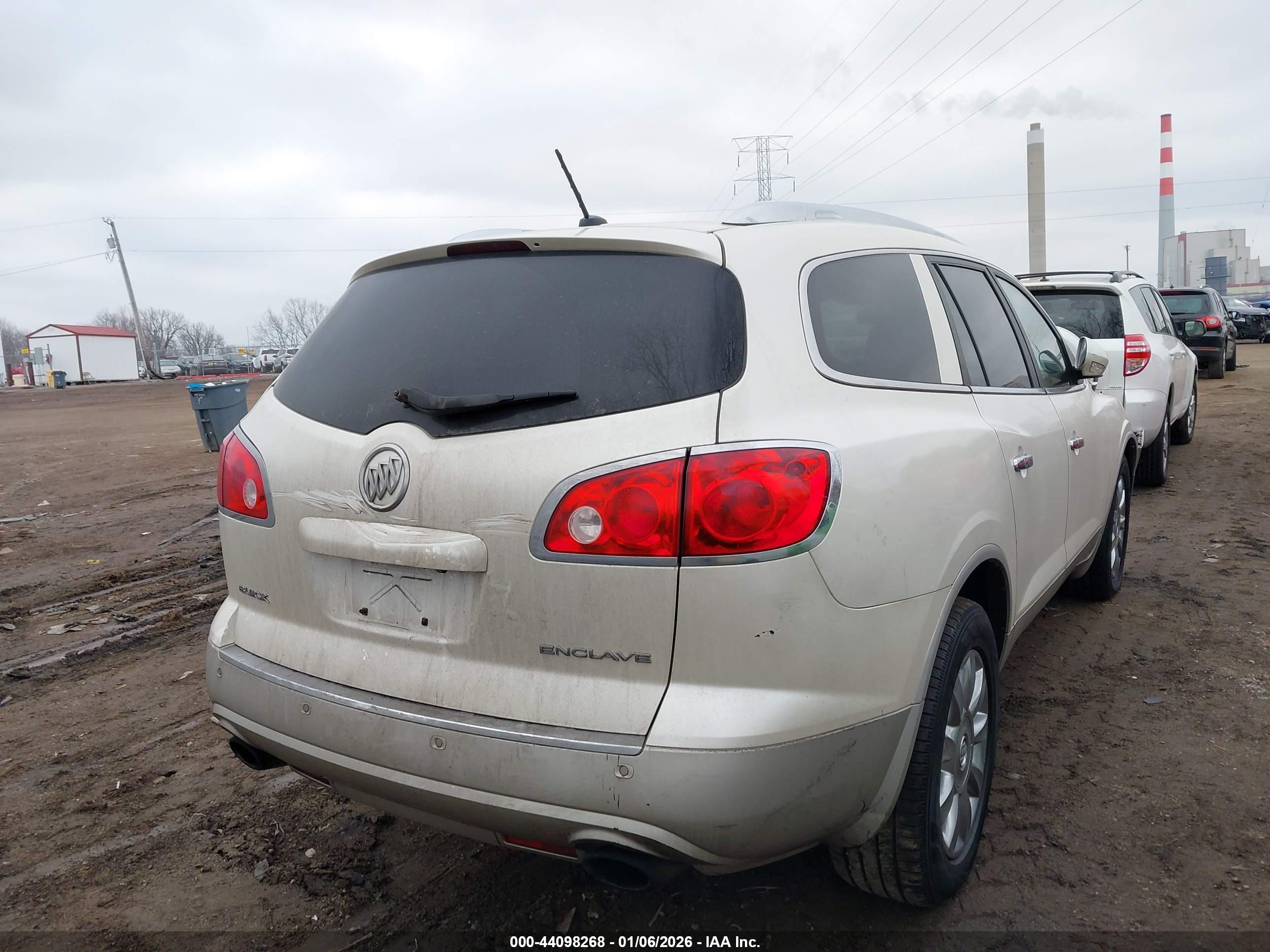 BUICK ENCLAVE image 4
