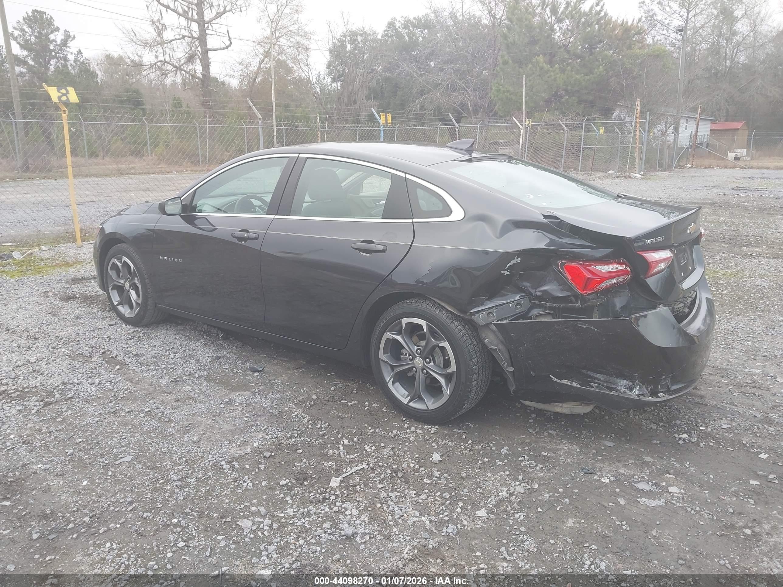 CHEVROLET MALIBU image 3