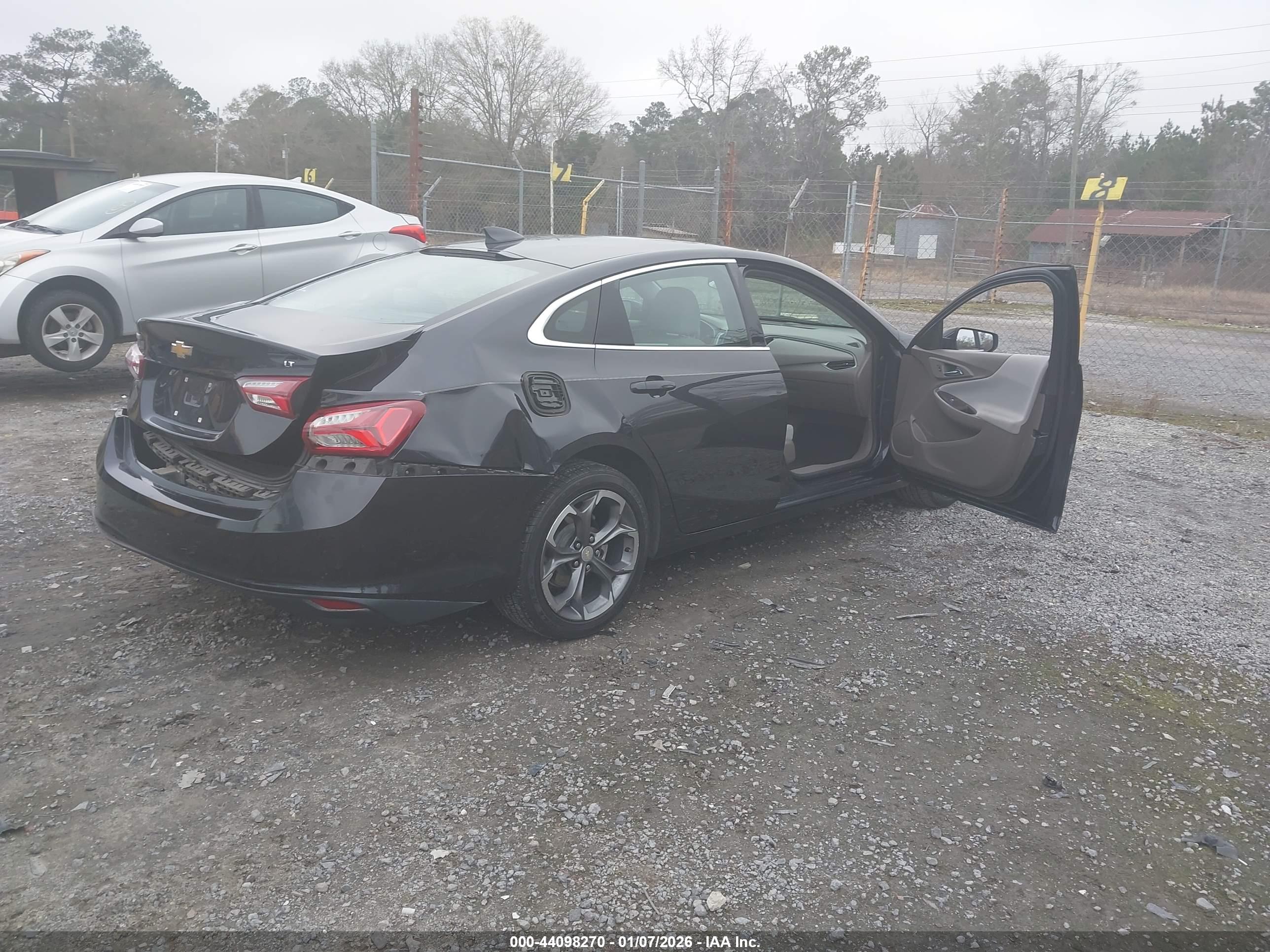 CHEVROLET MALIBU image 4