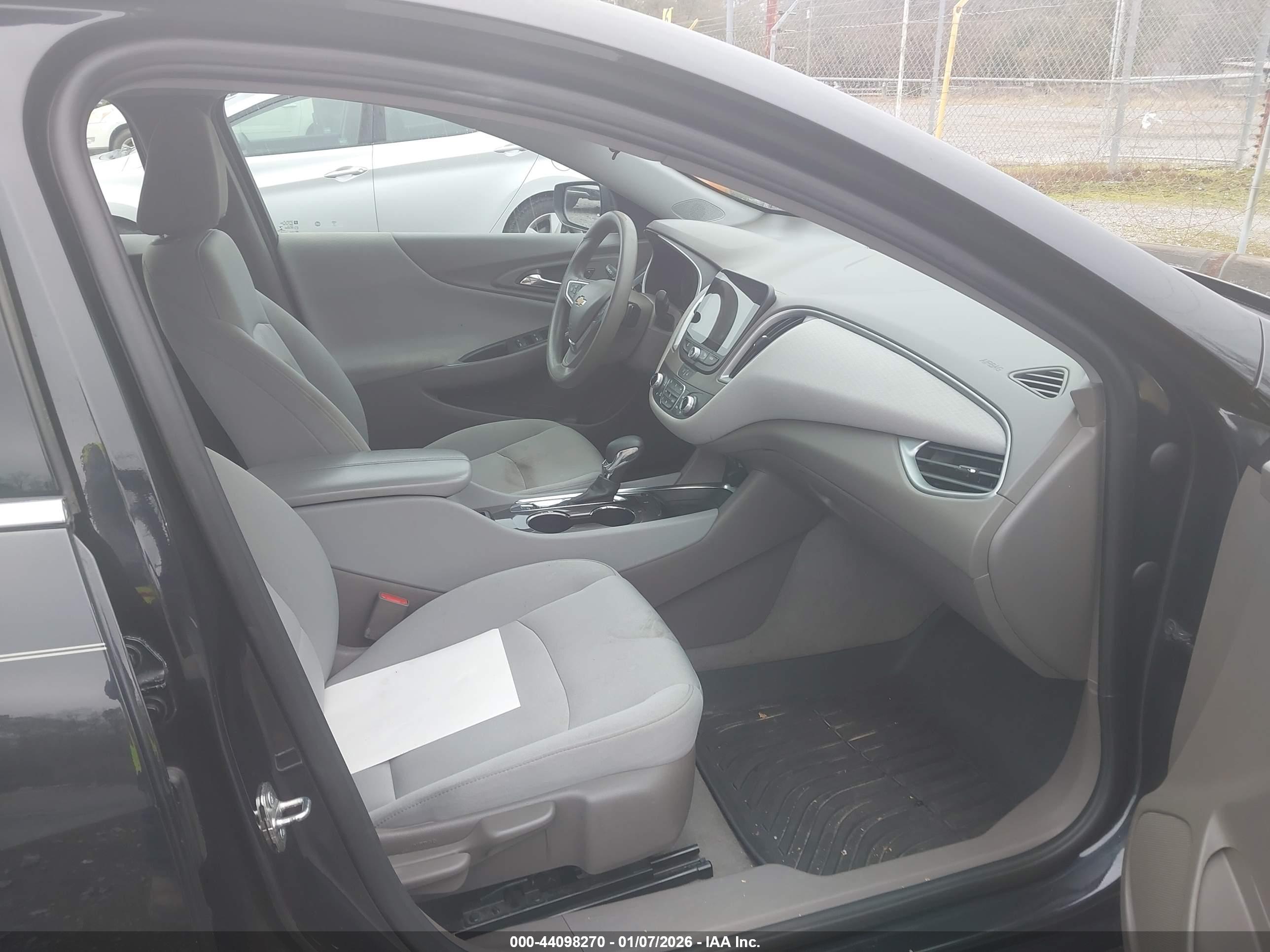 CHEVROLET MALIBU image 5