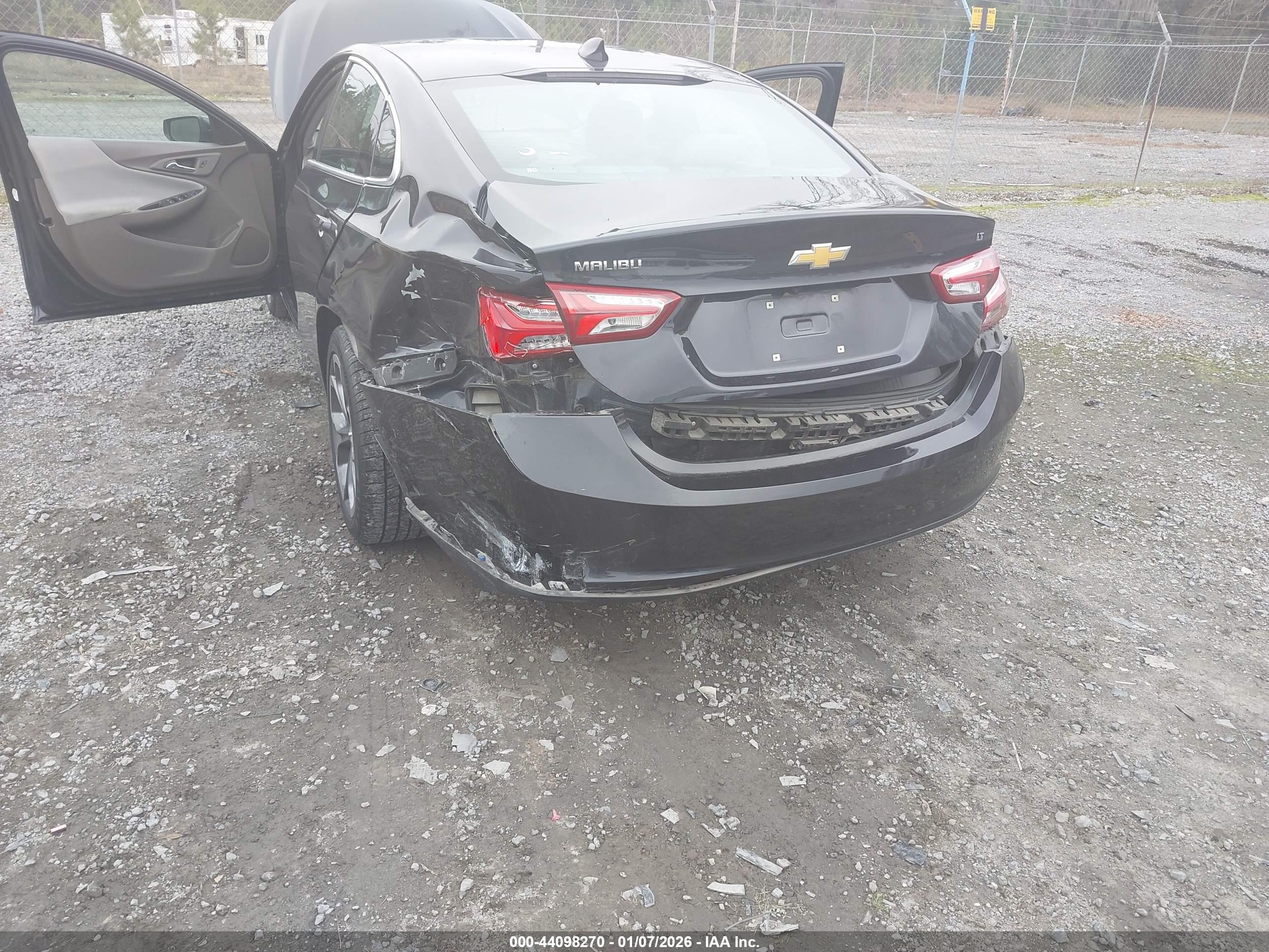 CHEVROLET MALIBU image 6