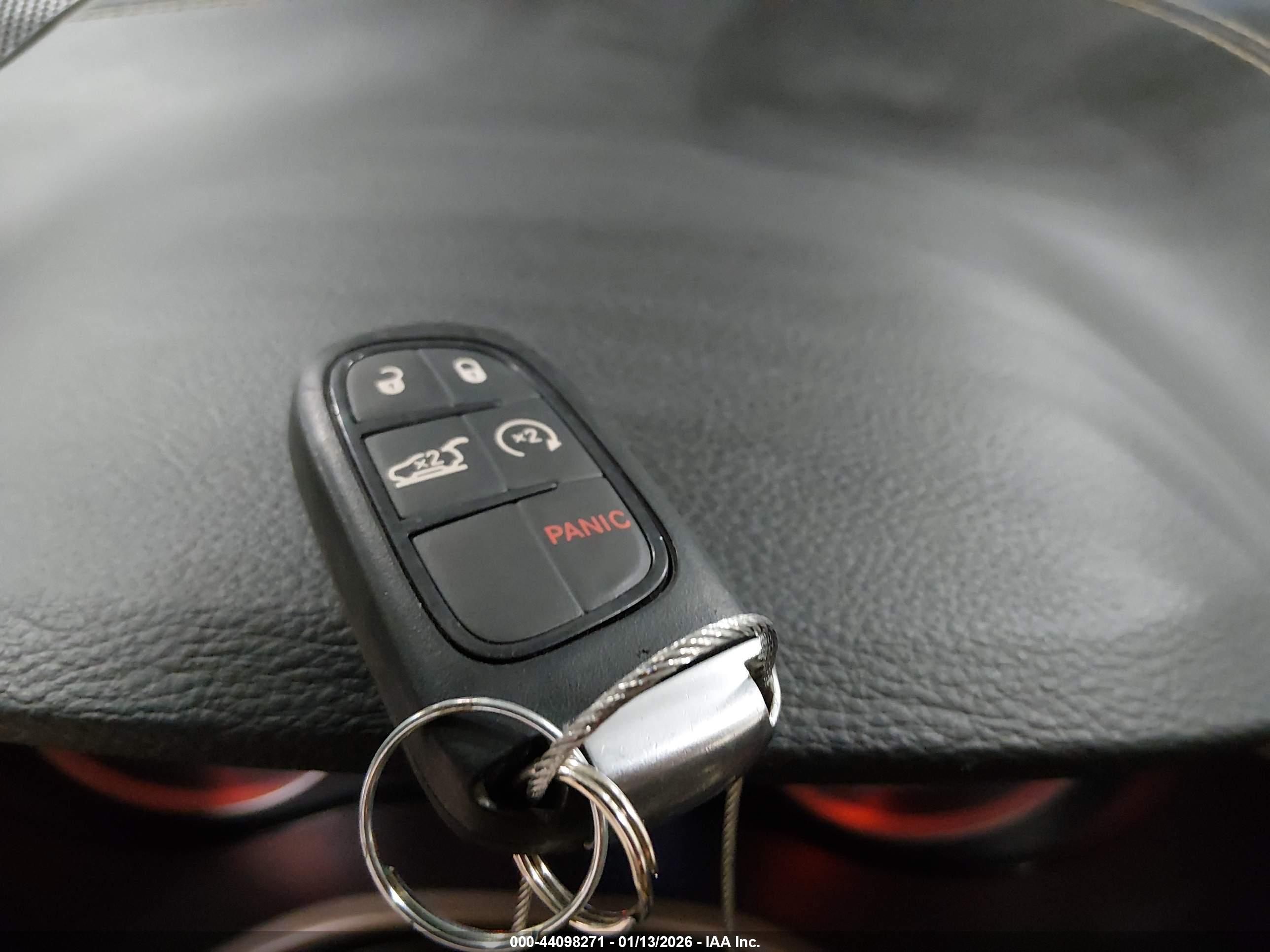 JEEP CHEROKEE image 11