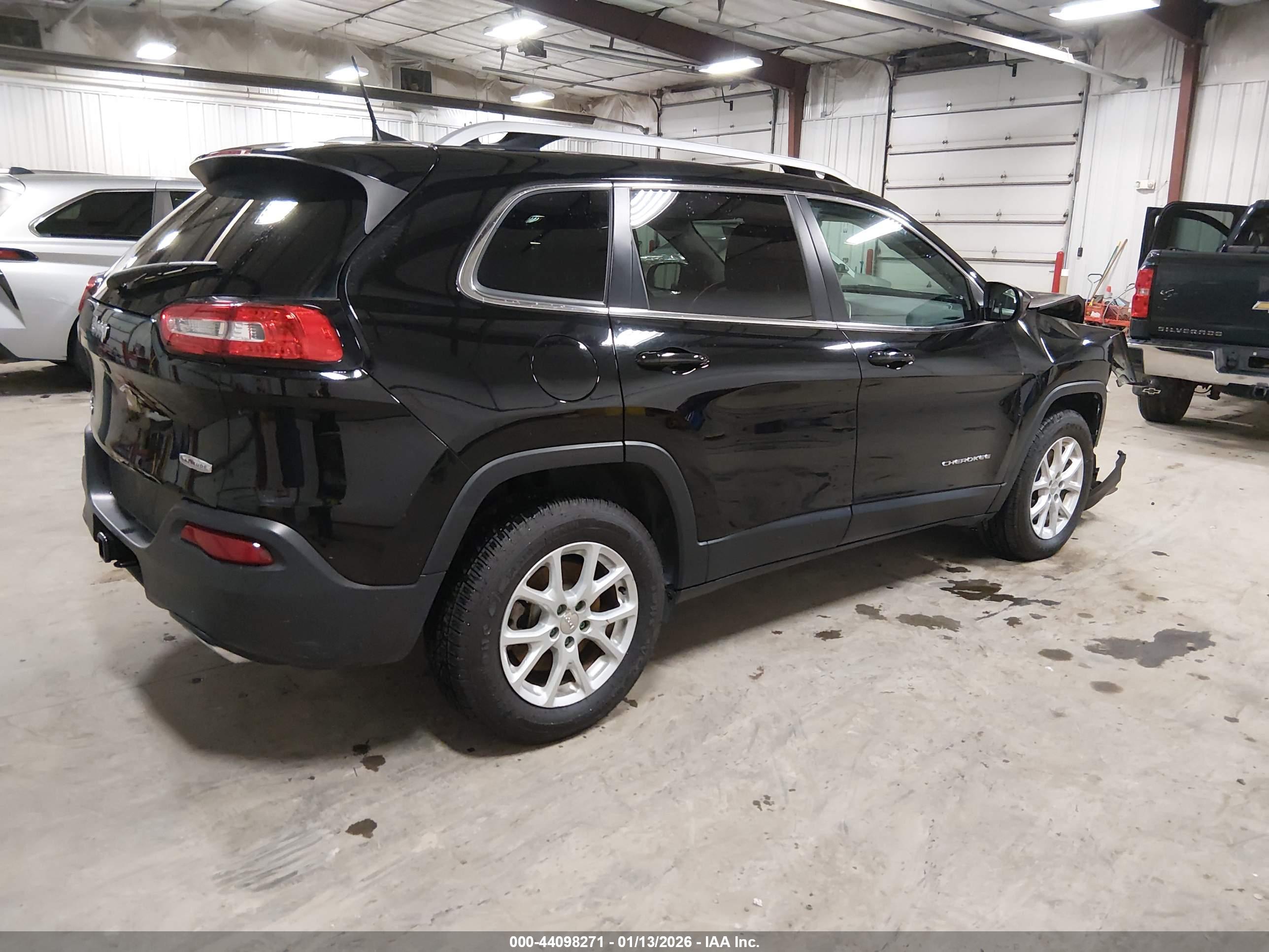 JEEP CHEROKEE image 4