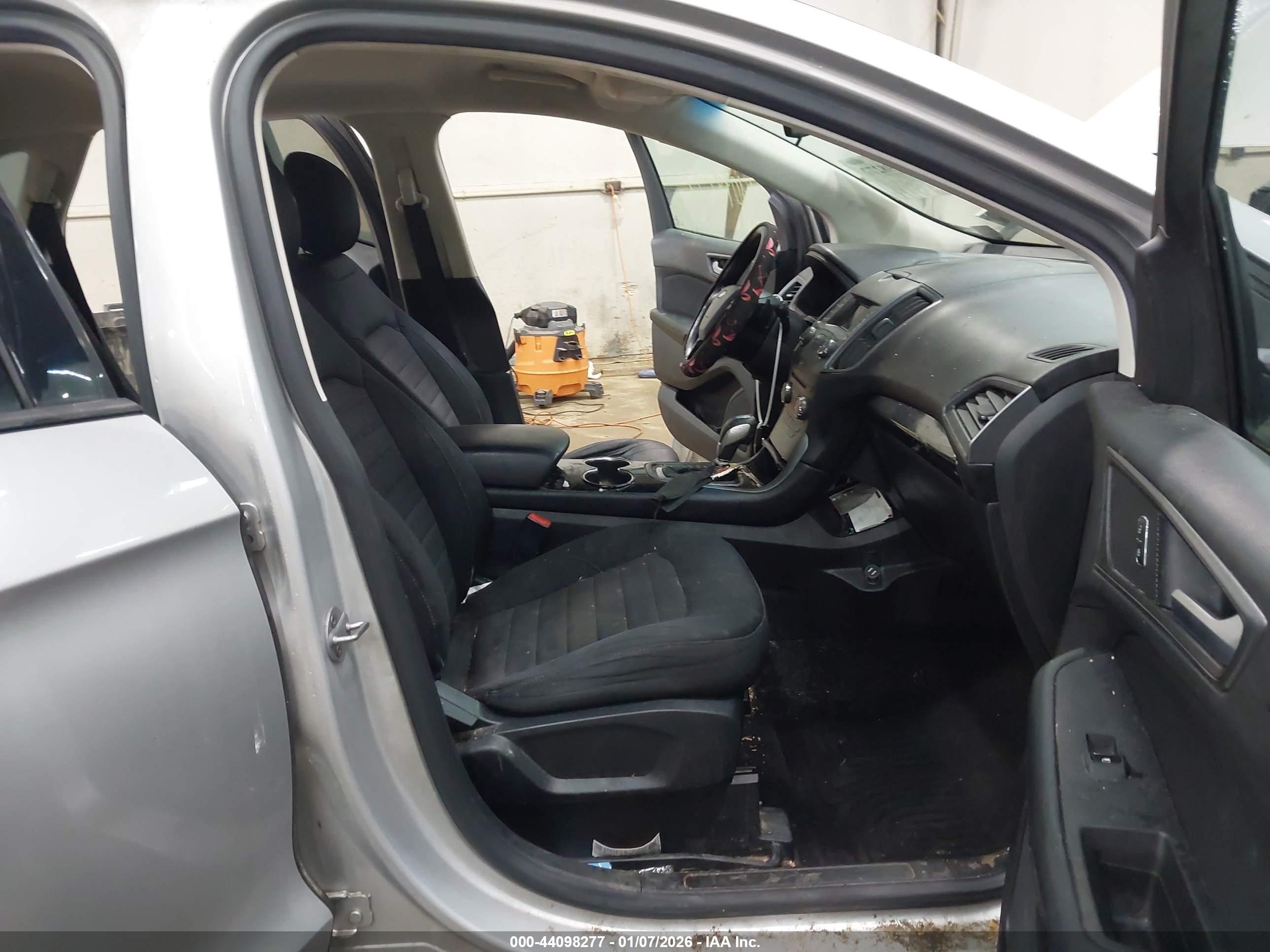 FORD EDGE image 5