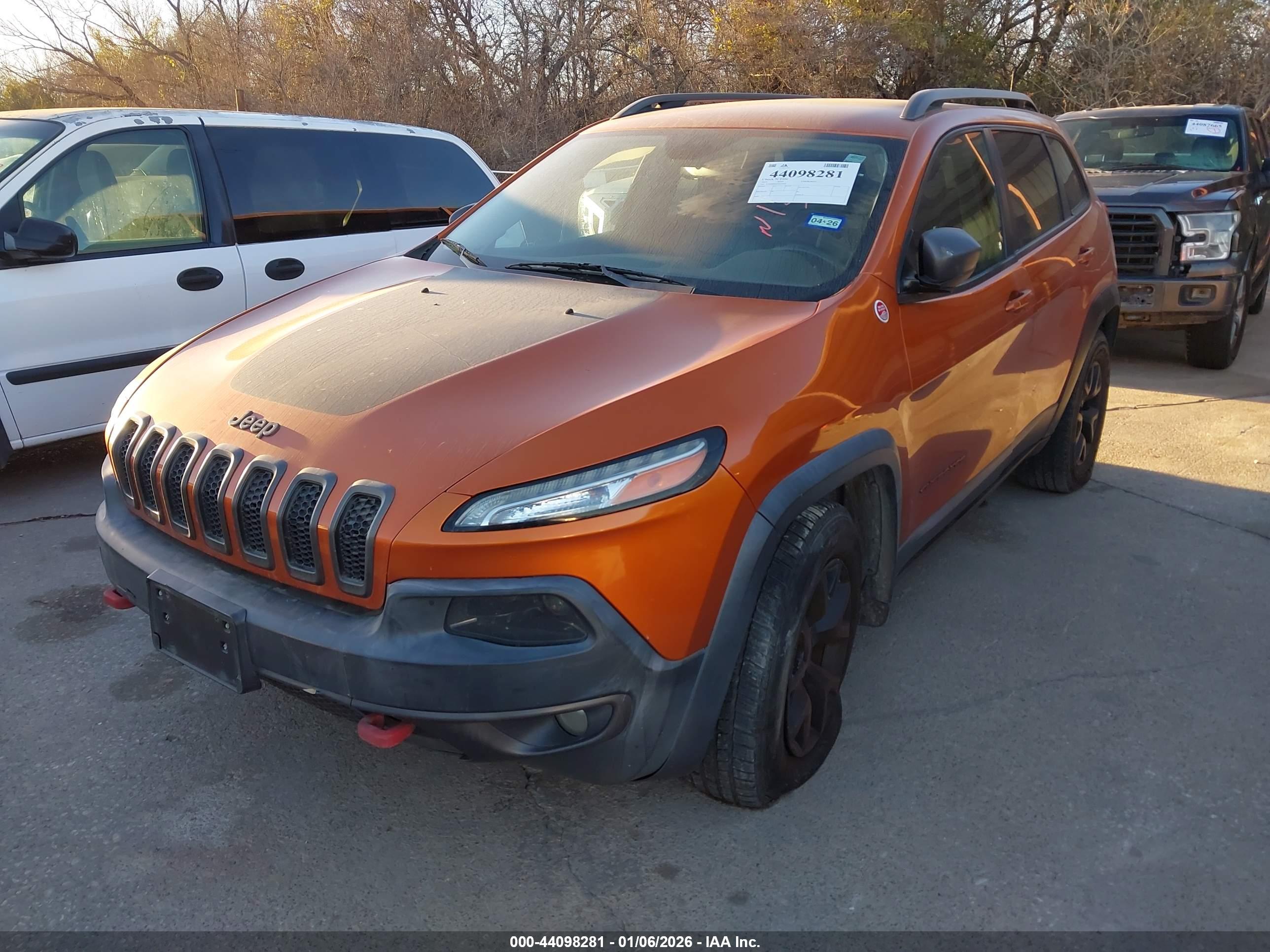 JEEP CHEROKEE image 2