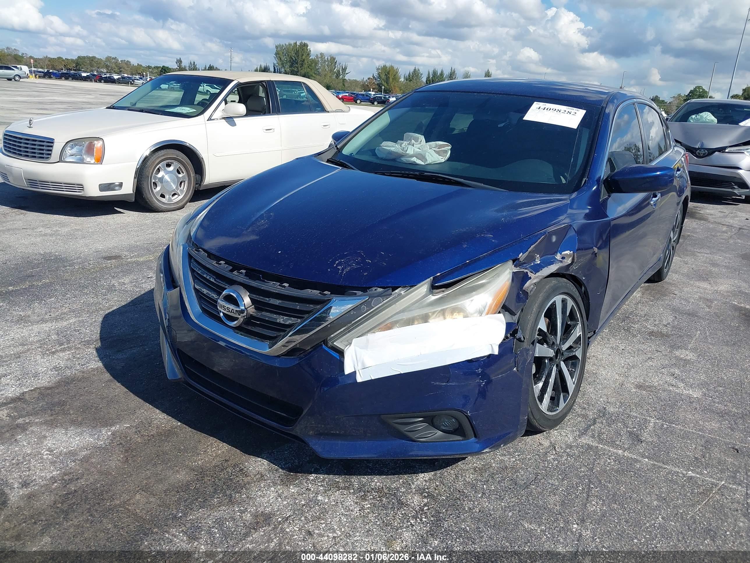 NISSAN ALTIMA image 6