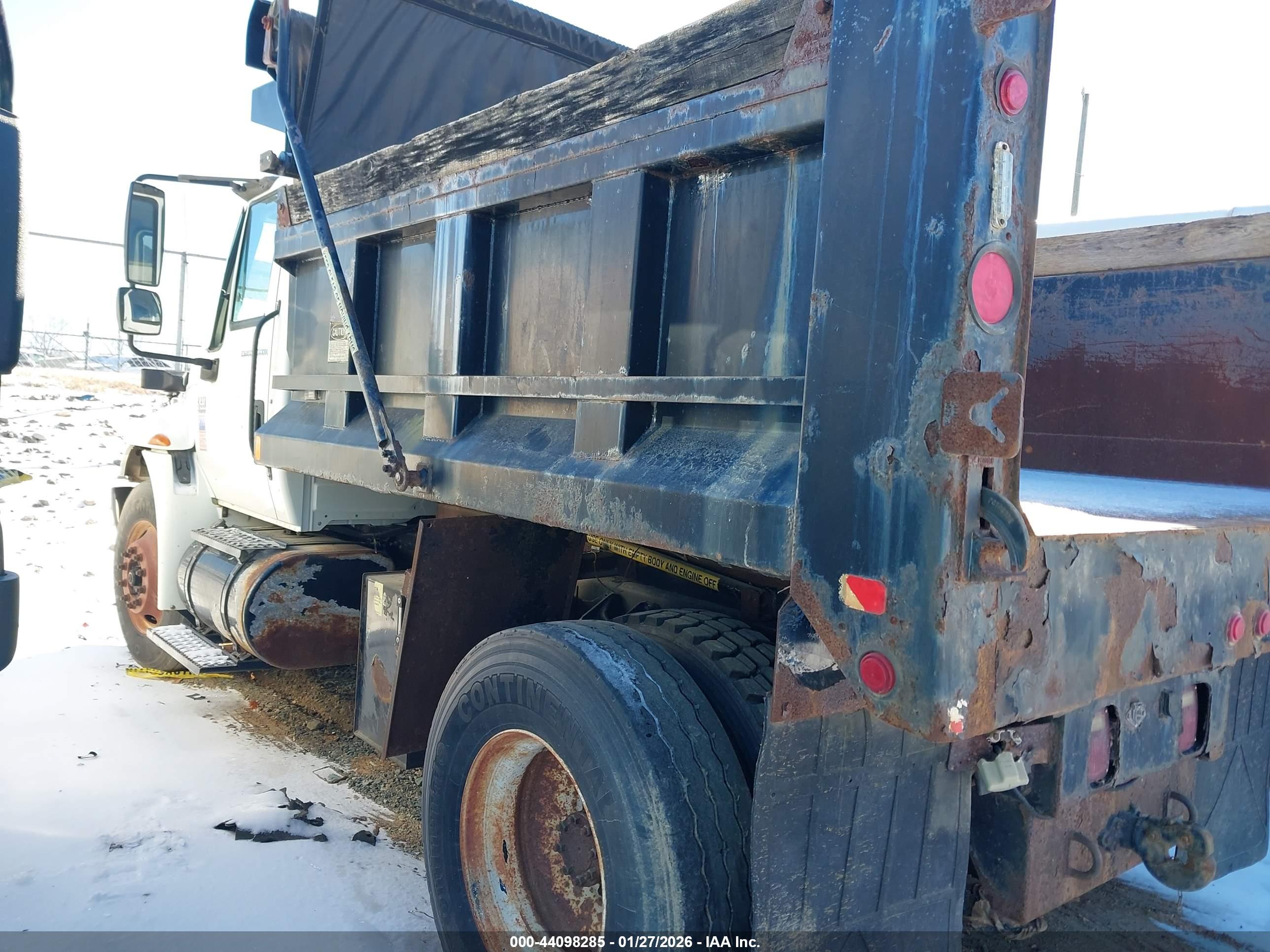 INTERNATIONAL 4000 image 3