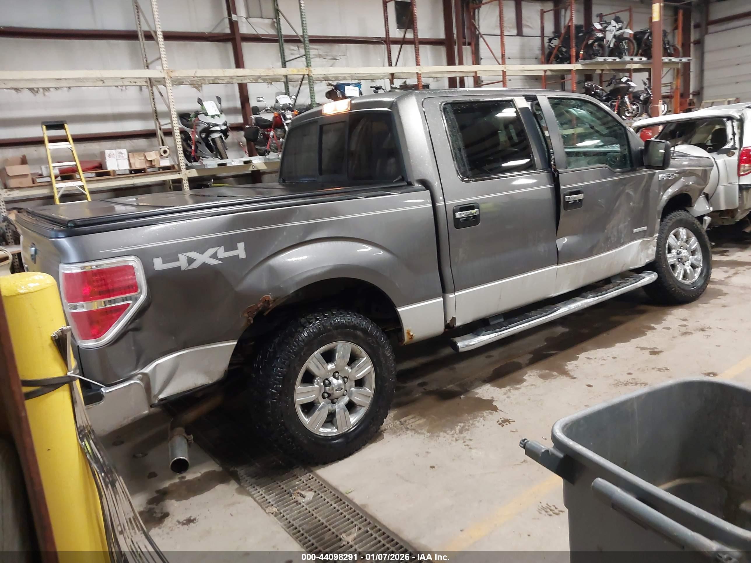 FORD F-150 image 4