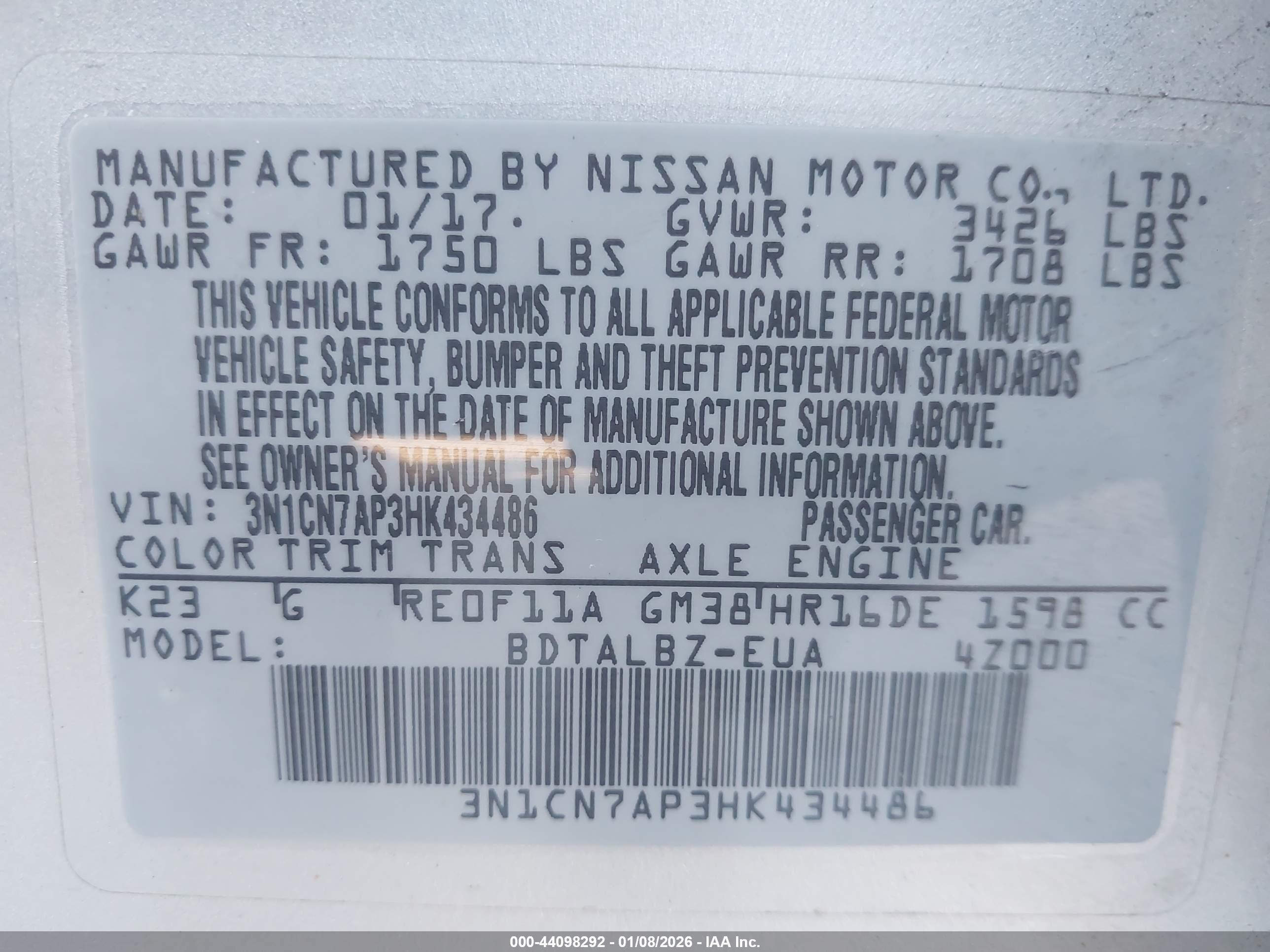 NISSAN VERSA image 9