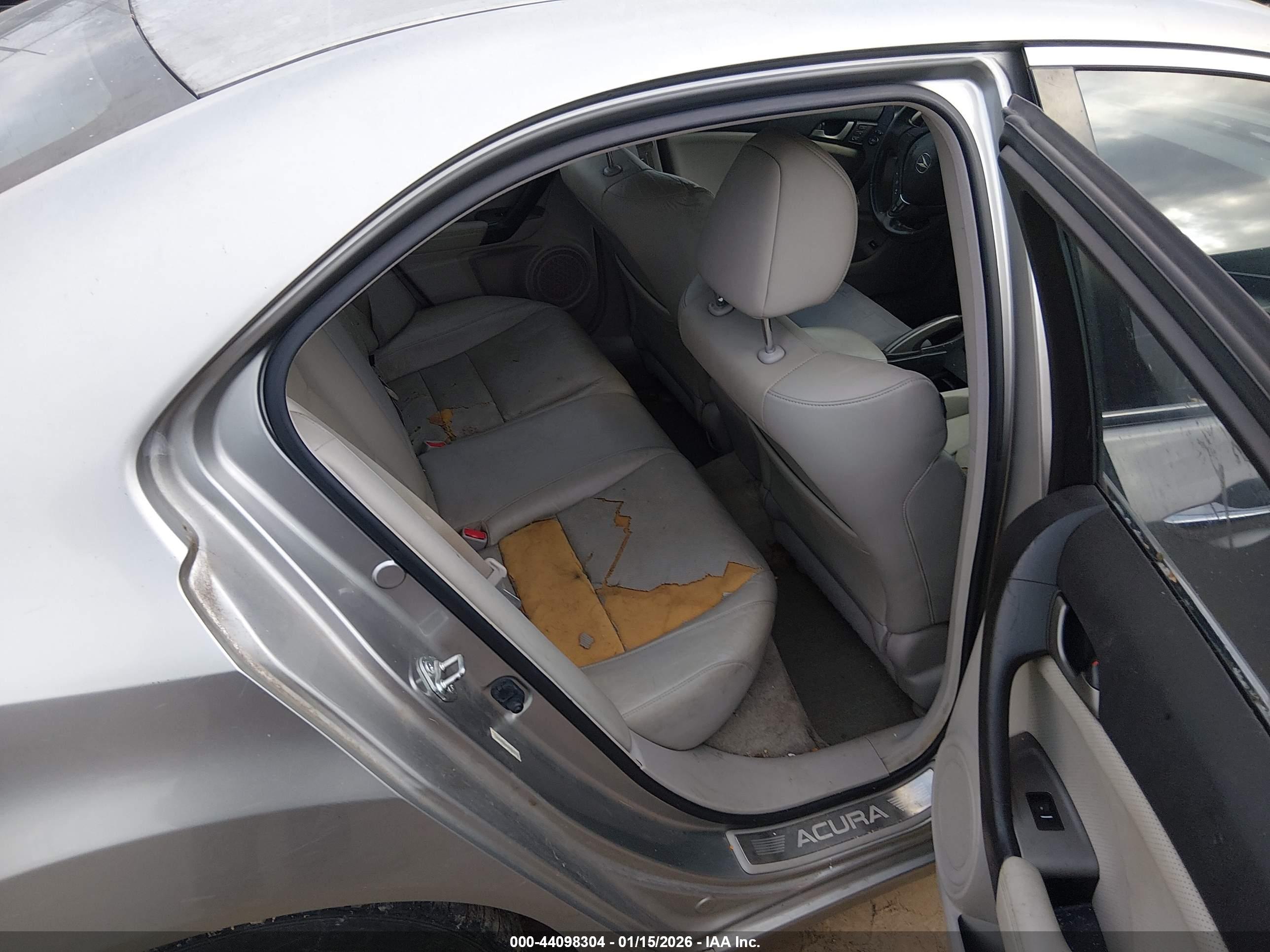 ACURA TSX image 8