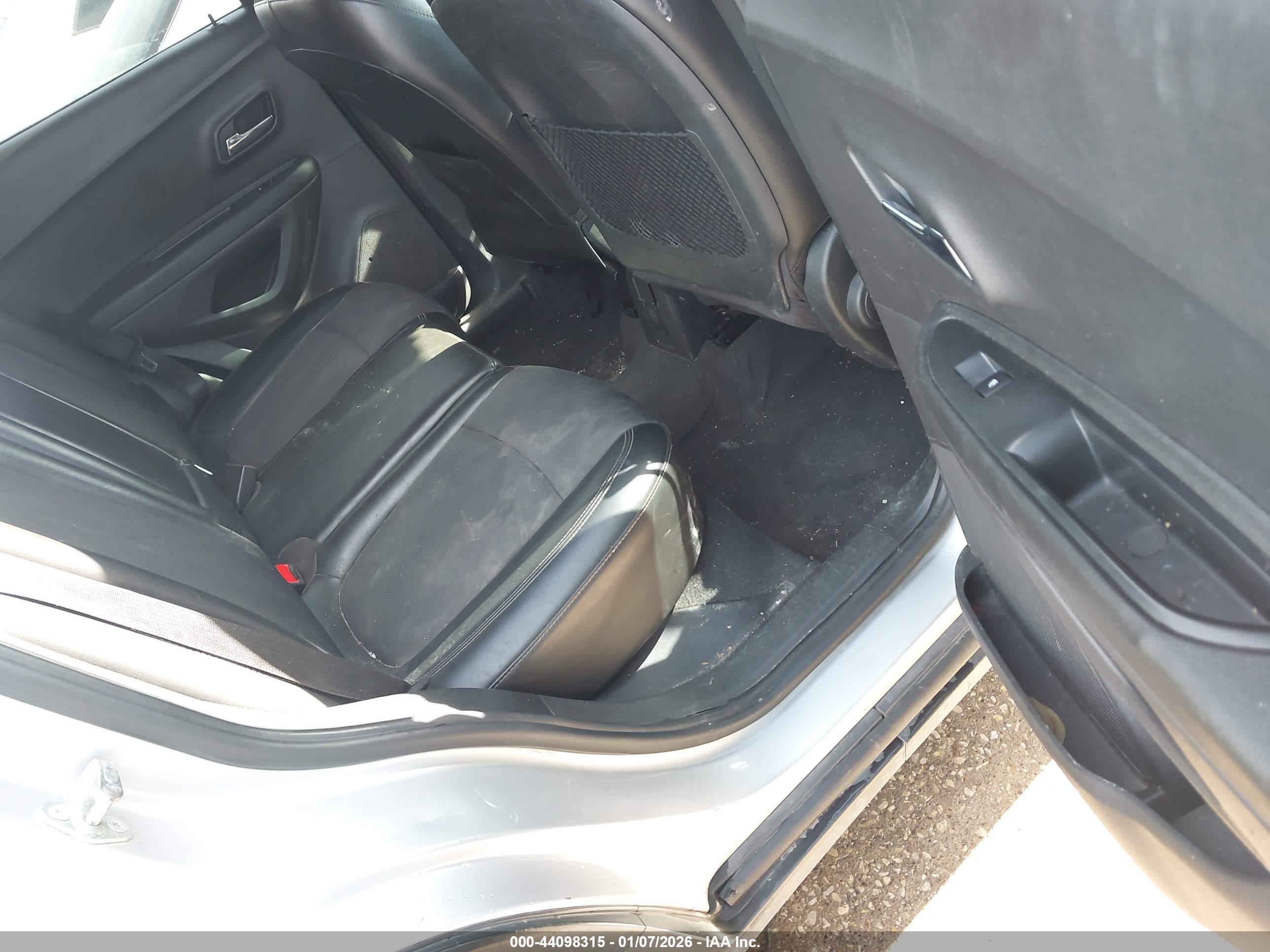 CHEVROLET TRAX image 8