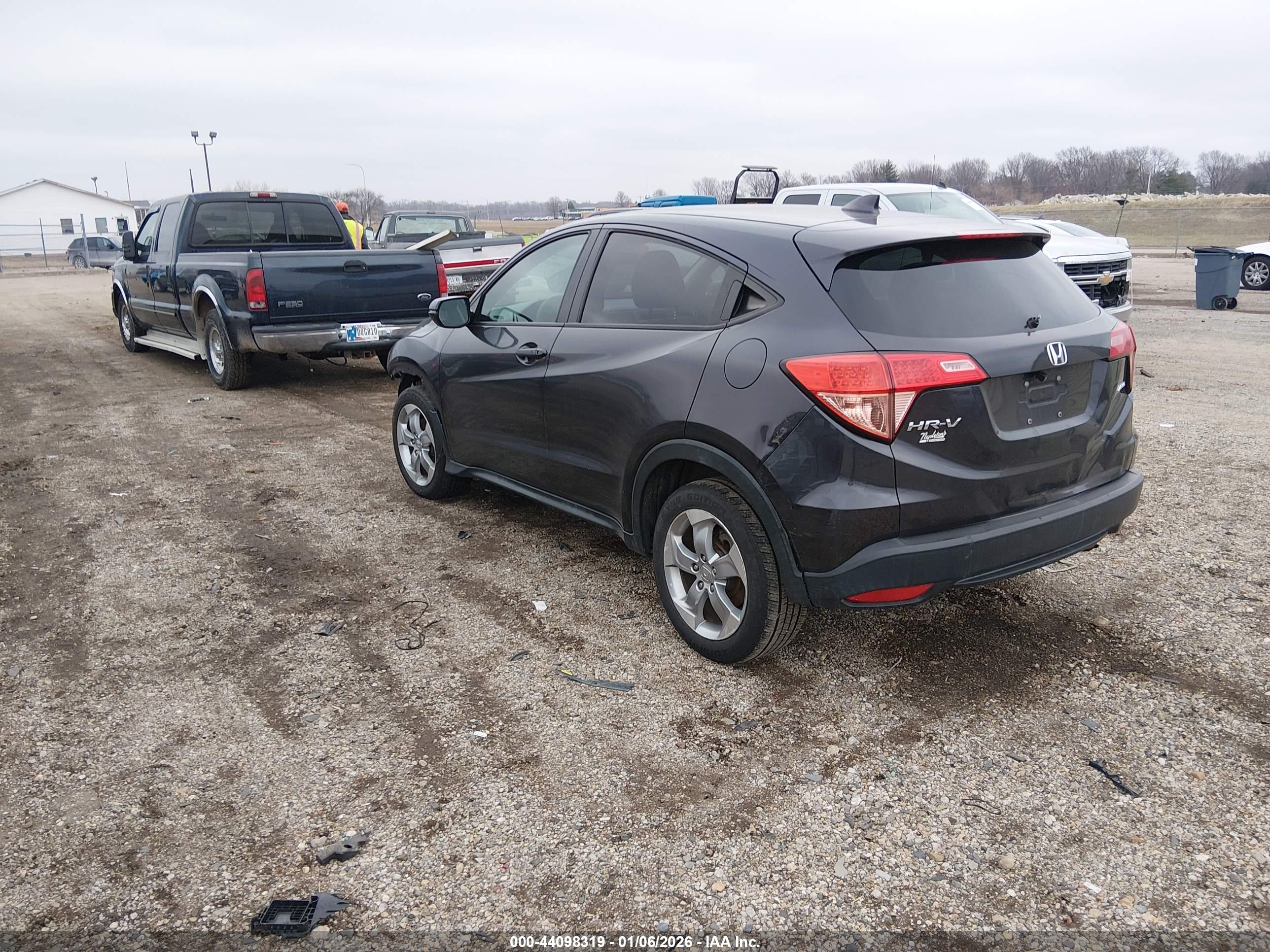 HONDA HR-V image 3