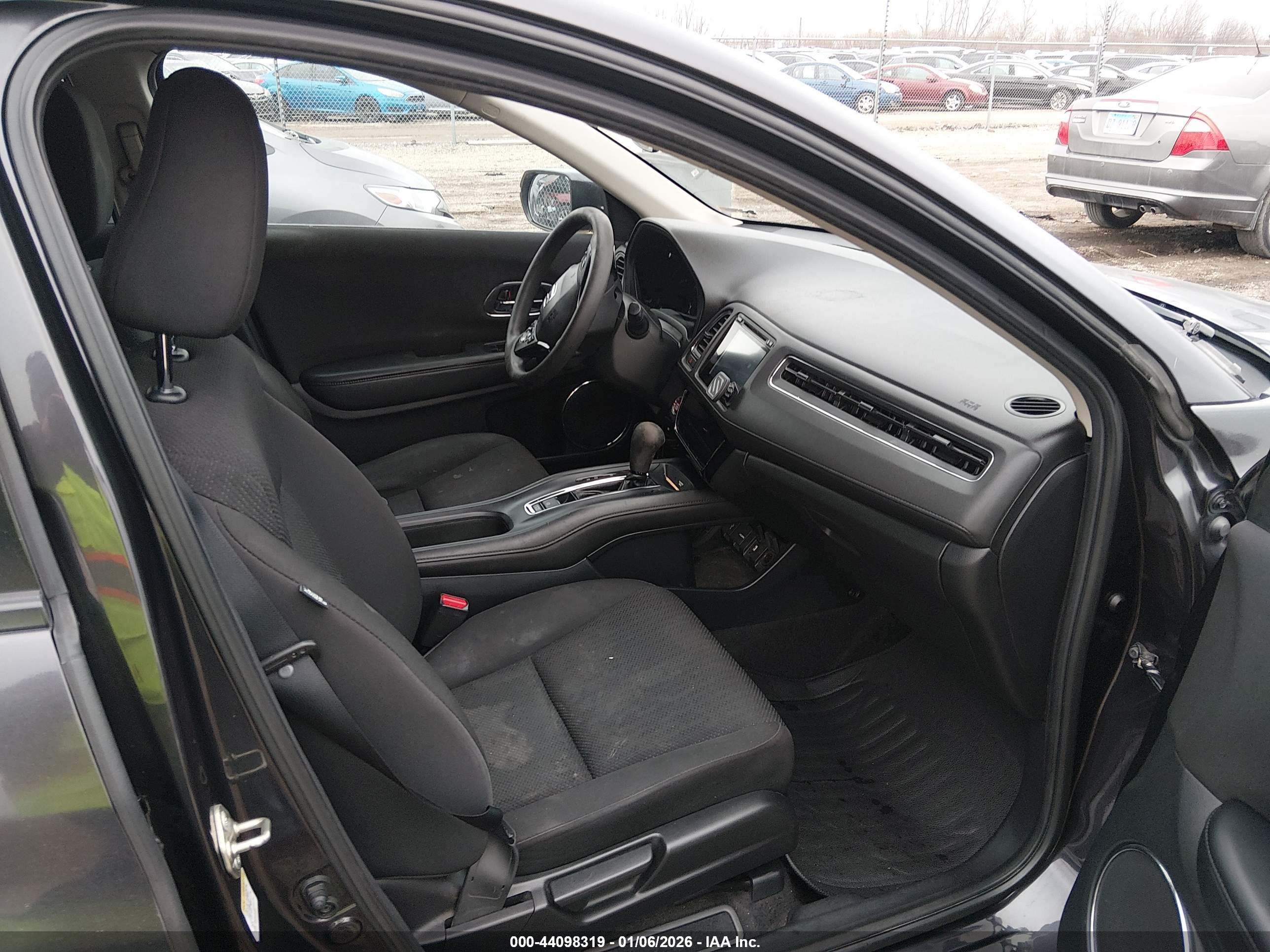 HONDA HR-V image 5