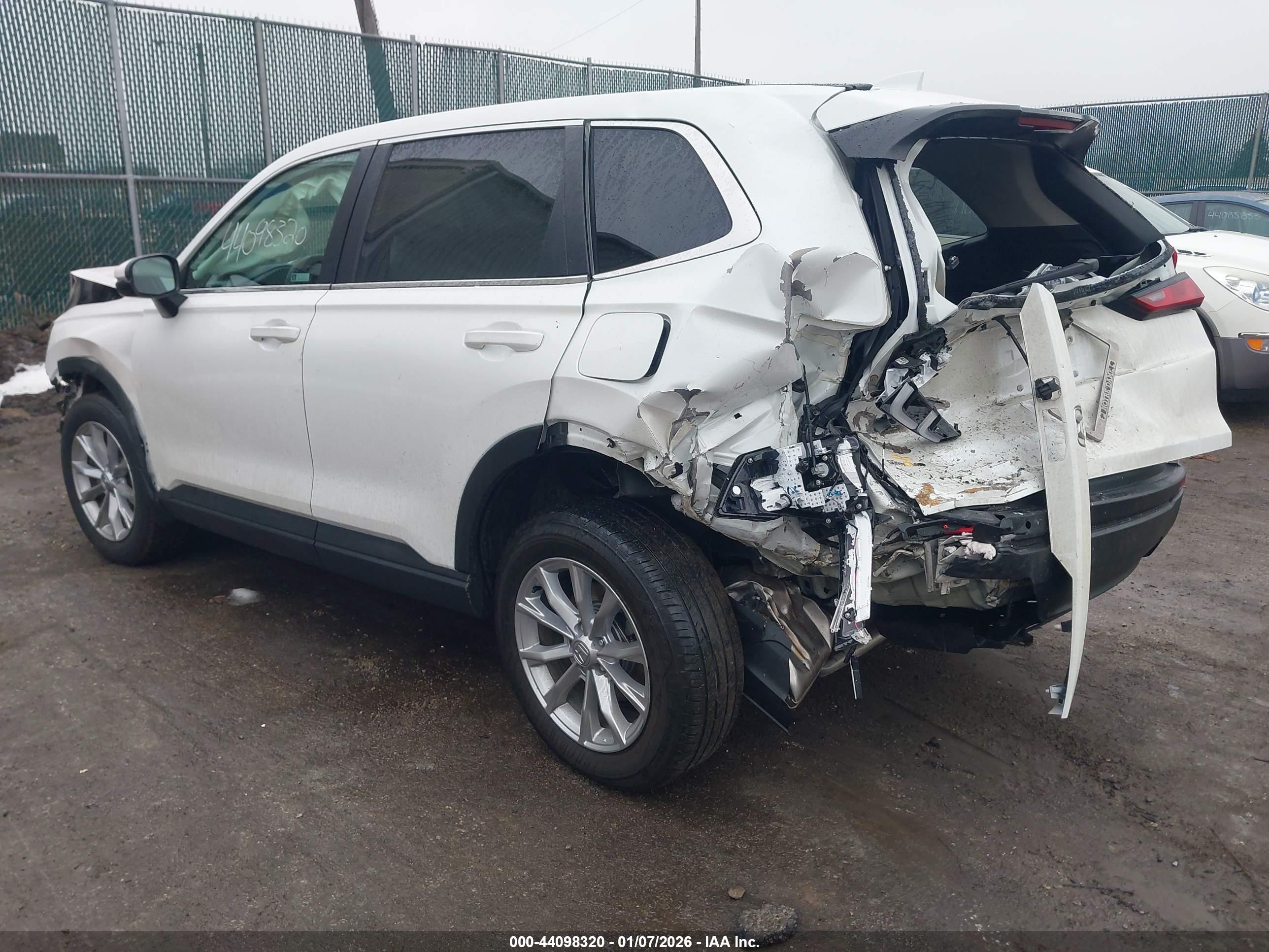 HONDA CR-V image 3