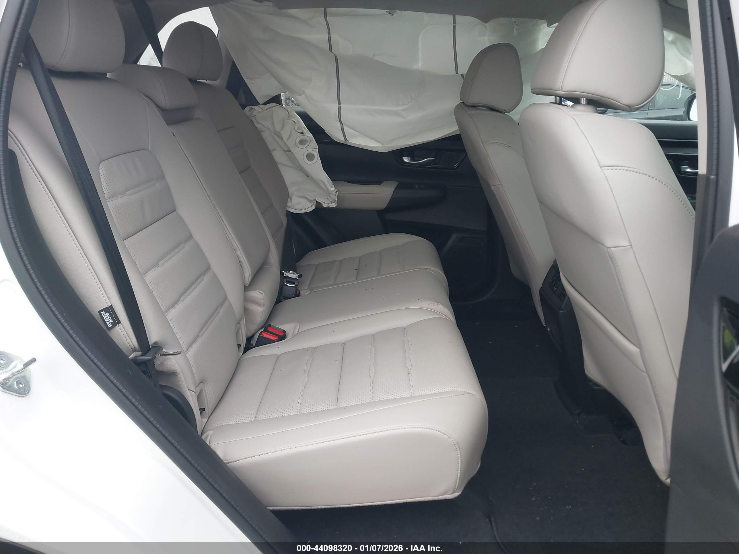 HONDA CR-V image 8