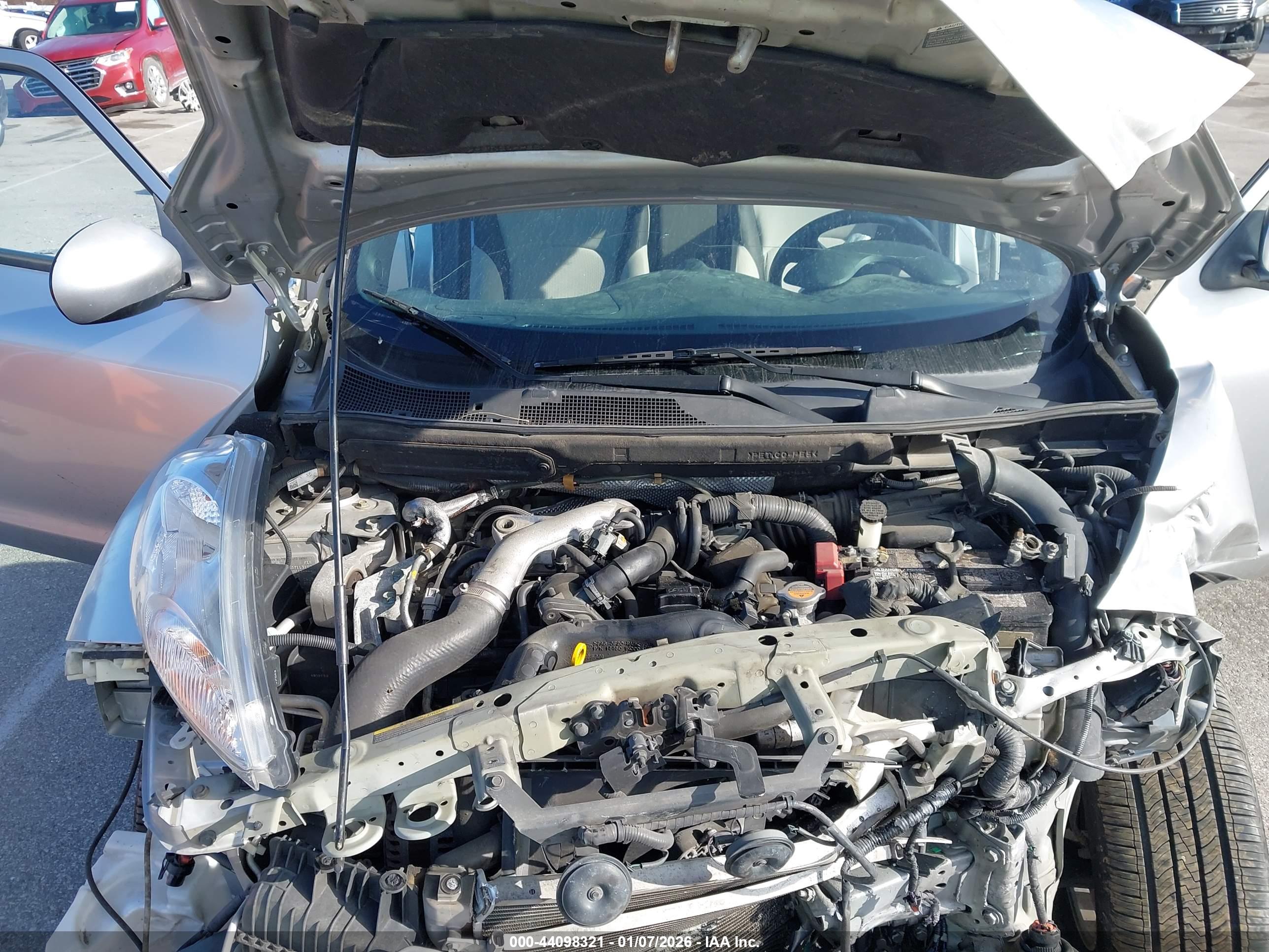 NISSAN JUKE image 10