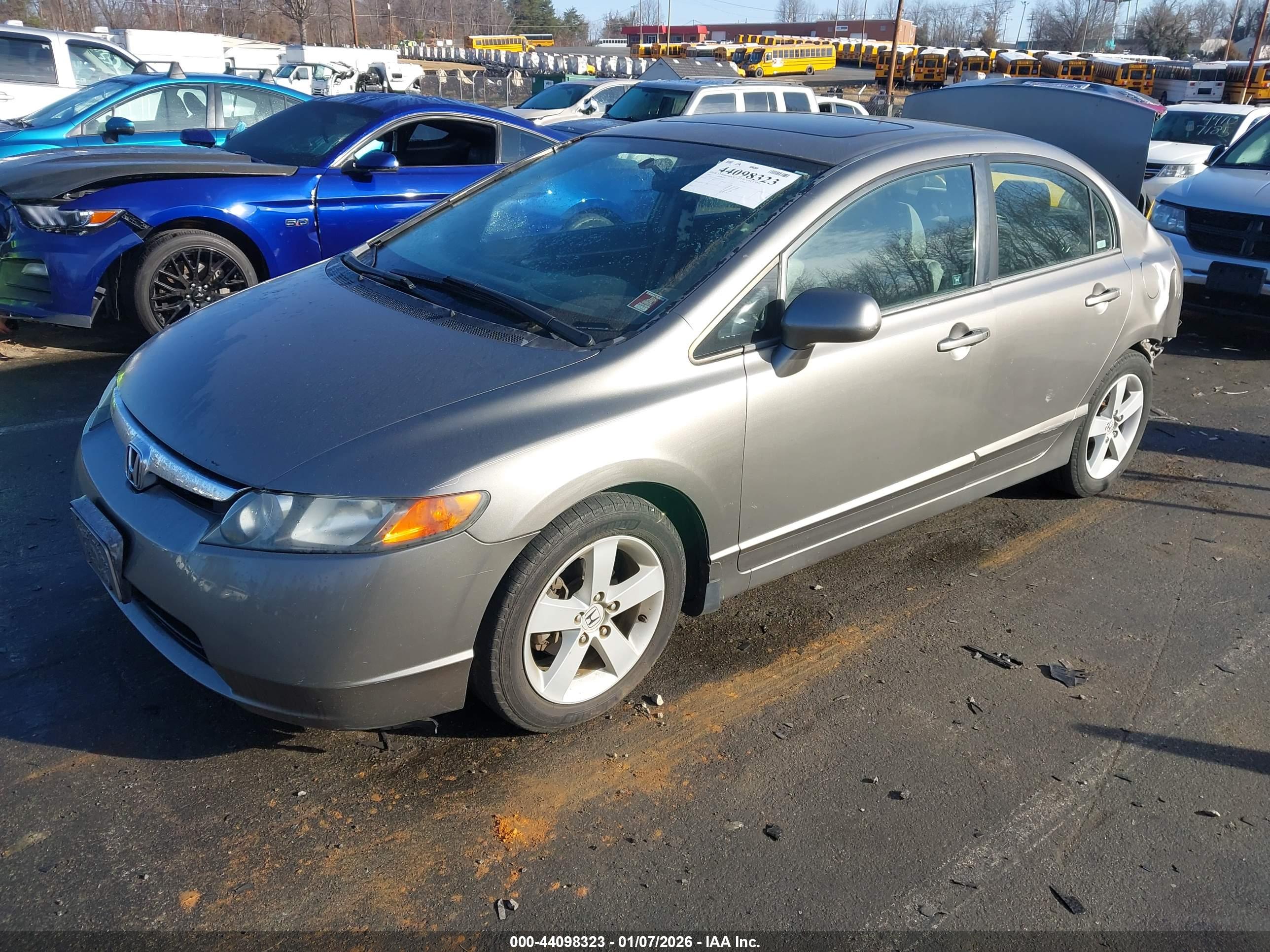 HONDA CIVIC image 2