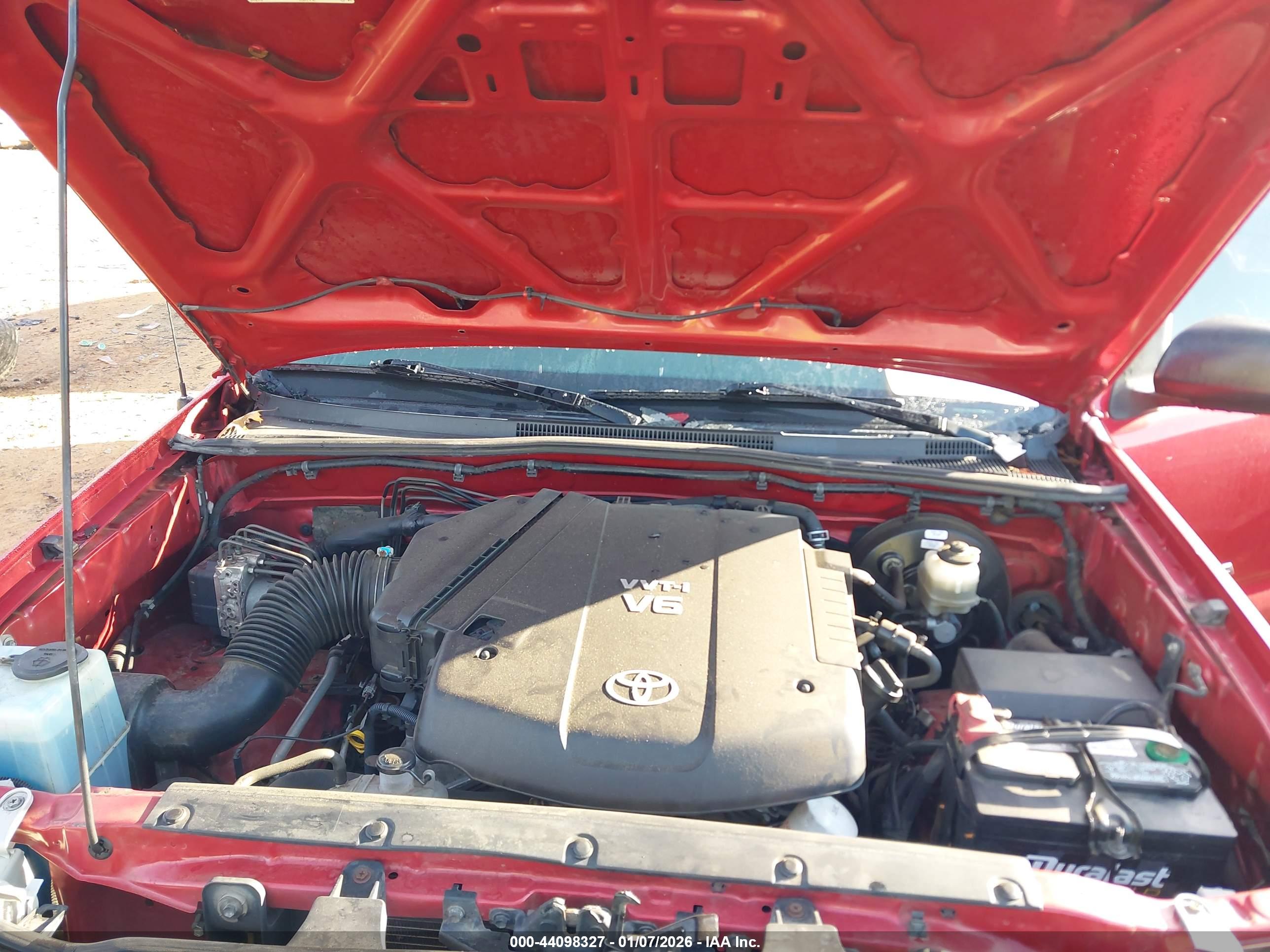 TOYOTA TACOMA image 10