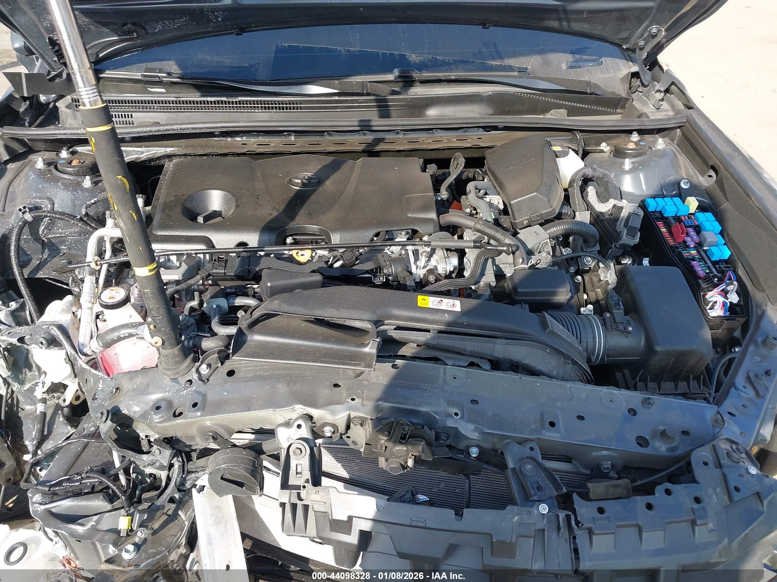 TOYOTA CAMRY image 10