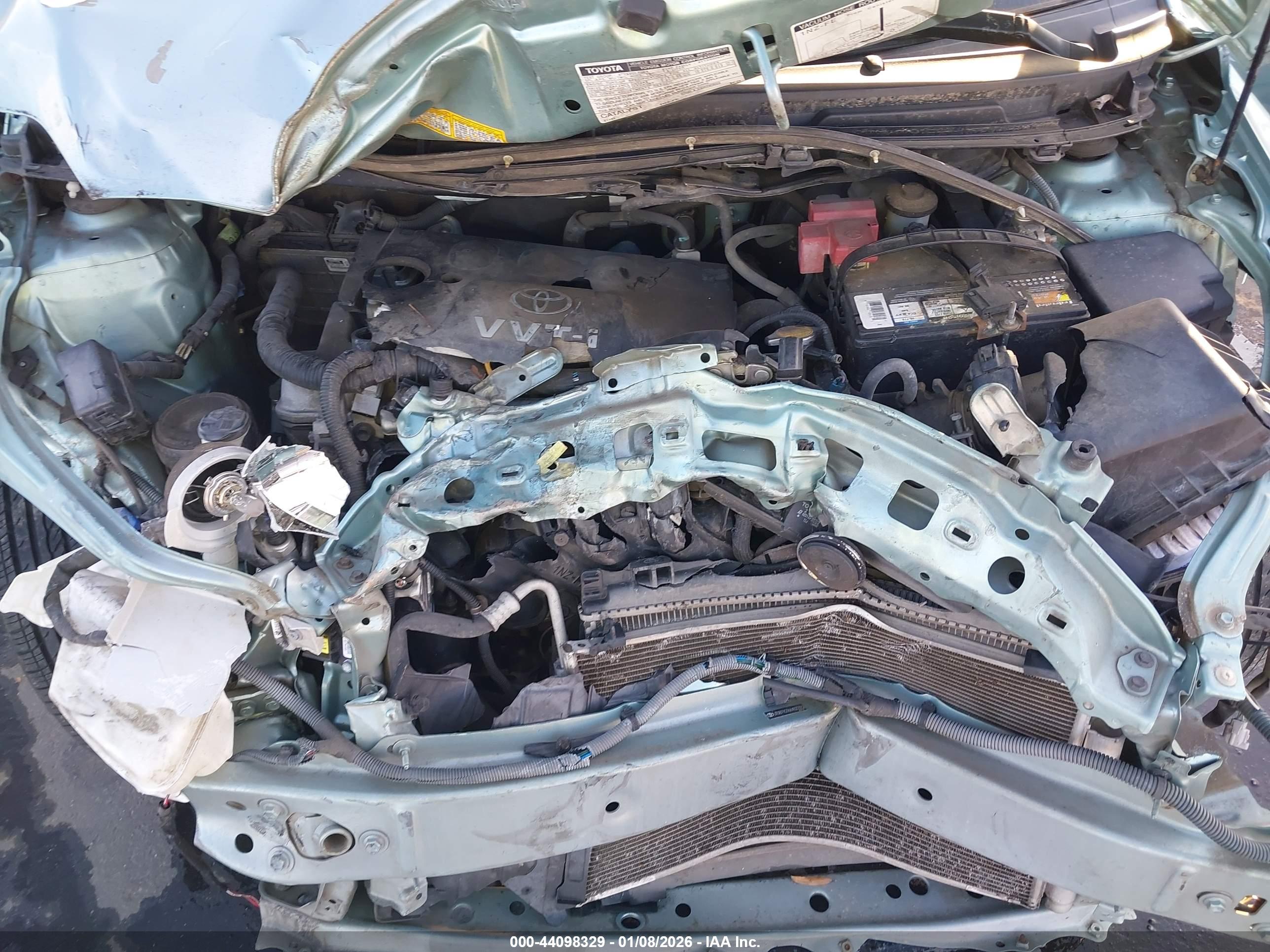 TOYOTA YARIS image 10