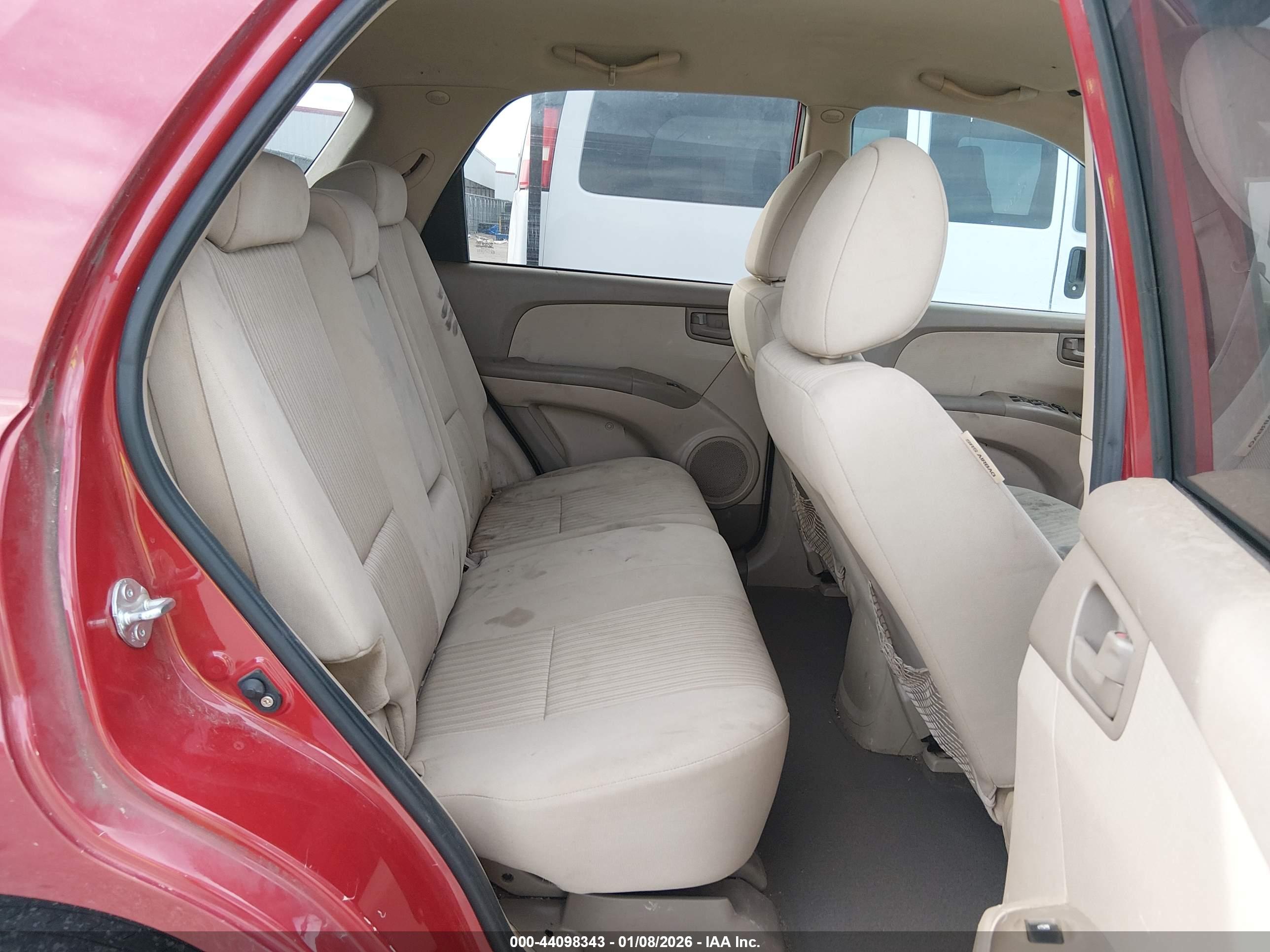 KIA SPORTAGE image 8