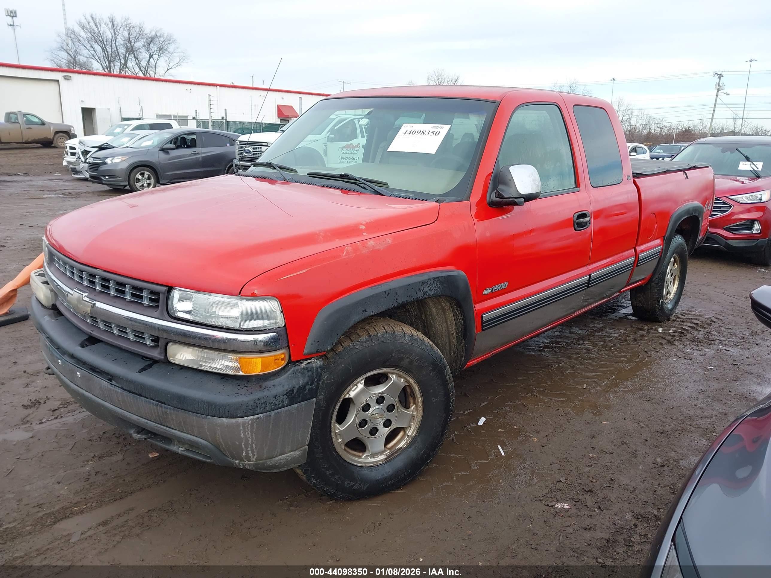 CHEVROLET SILVERADO image 2