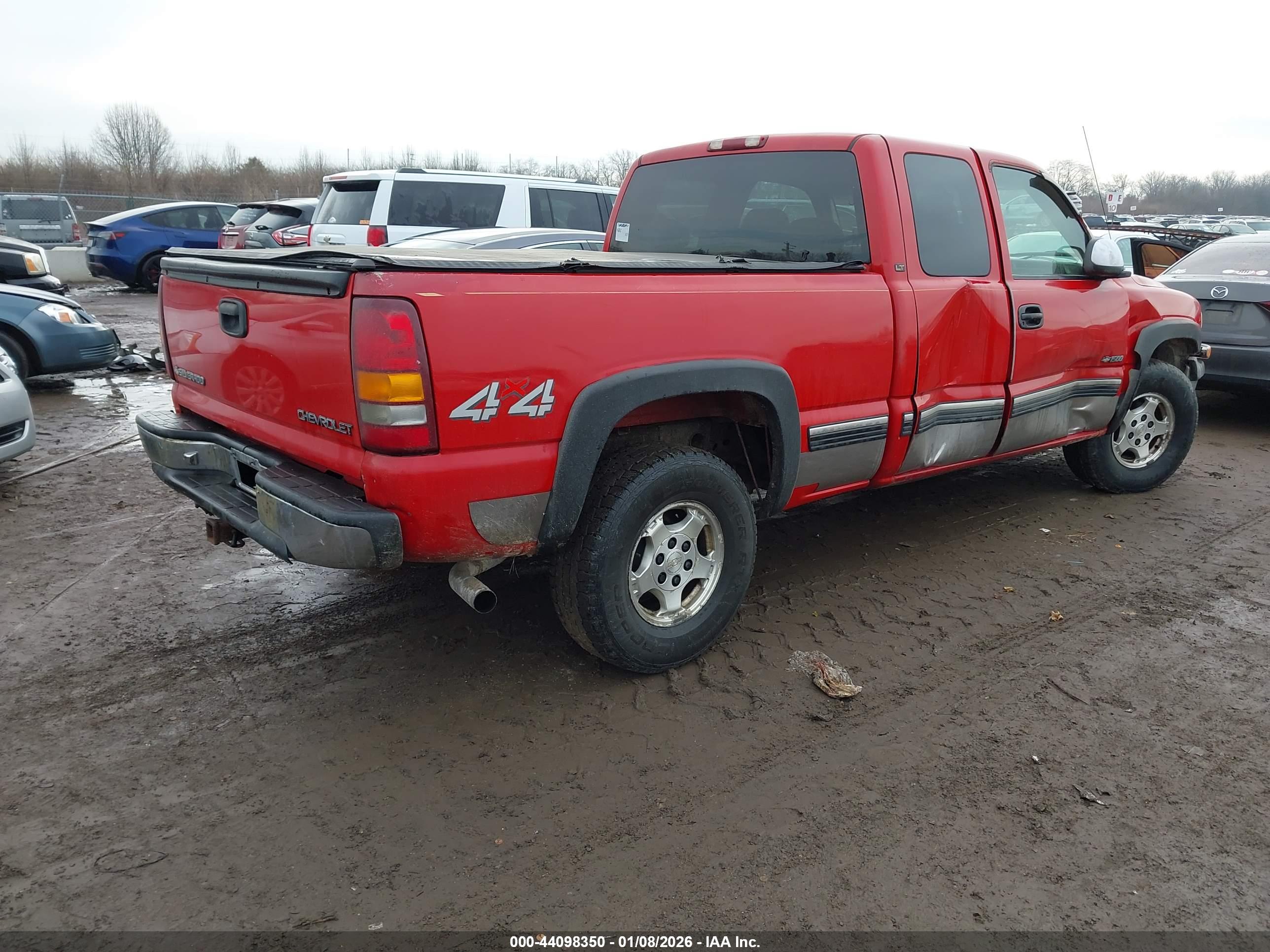 CHEVROLET SILVERADO image 4