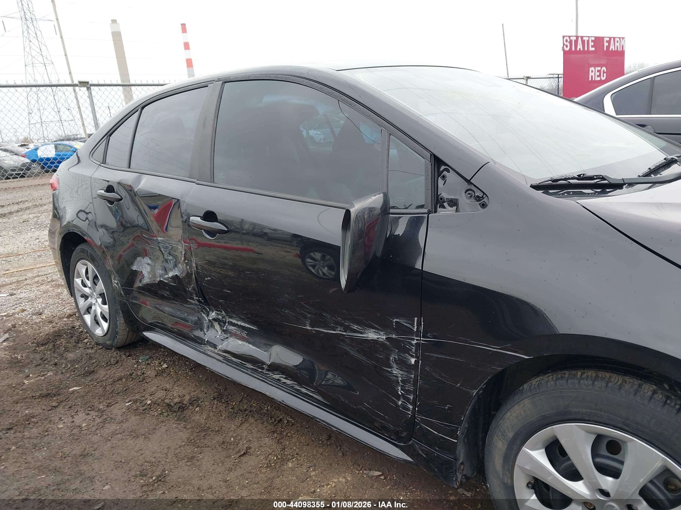 TOYOTA COROLLA image 6