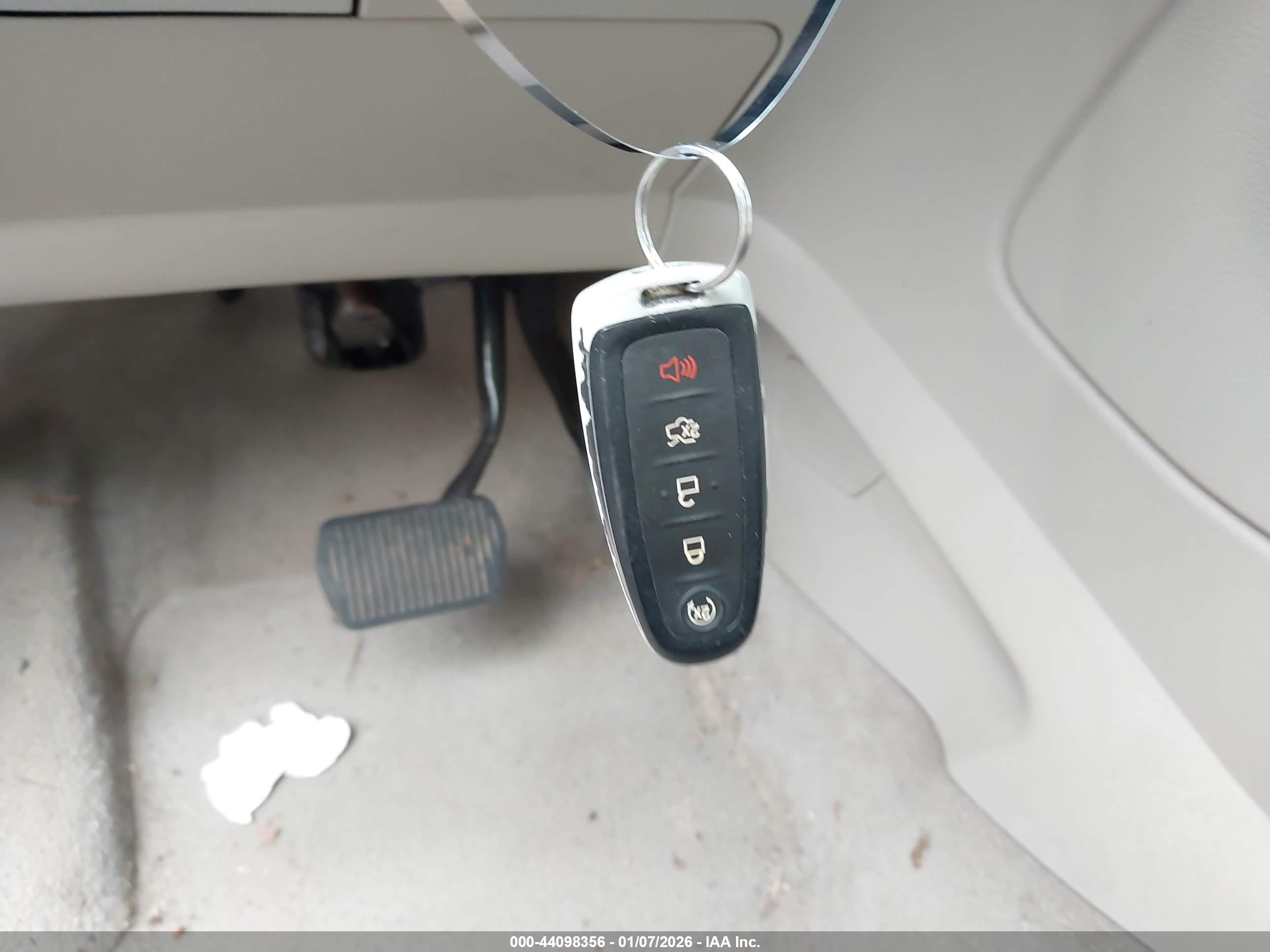 FORD ESCAPE image 11
