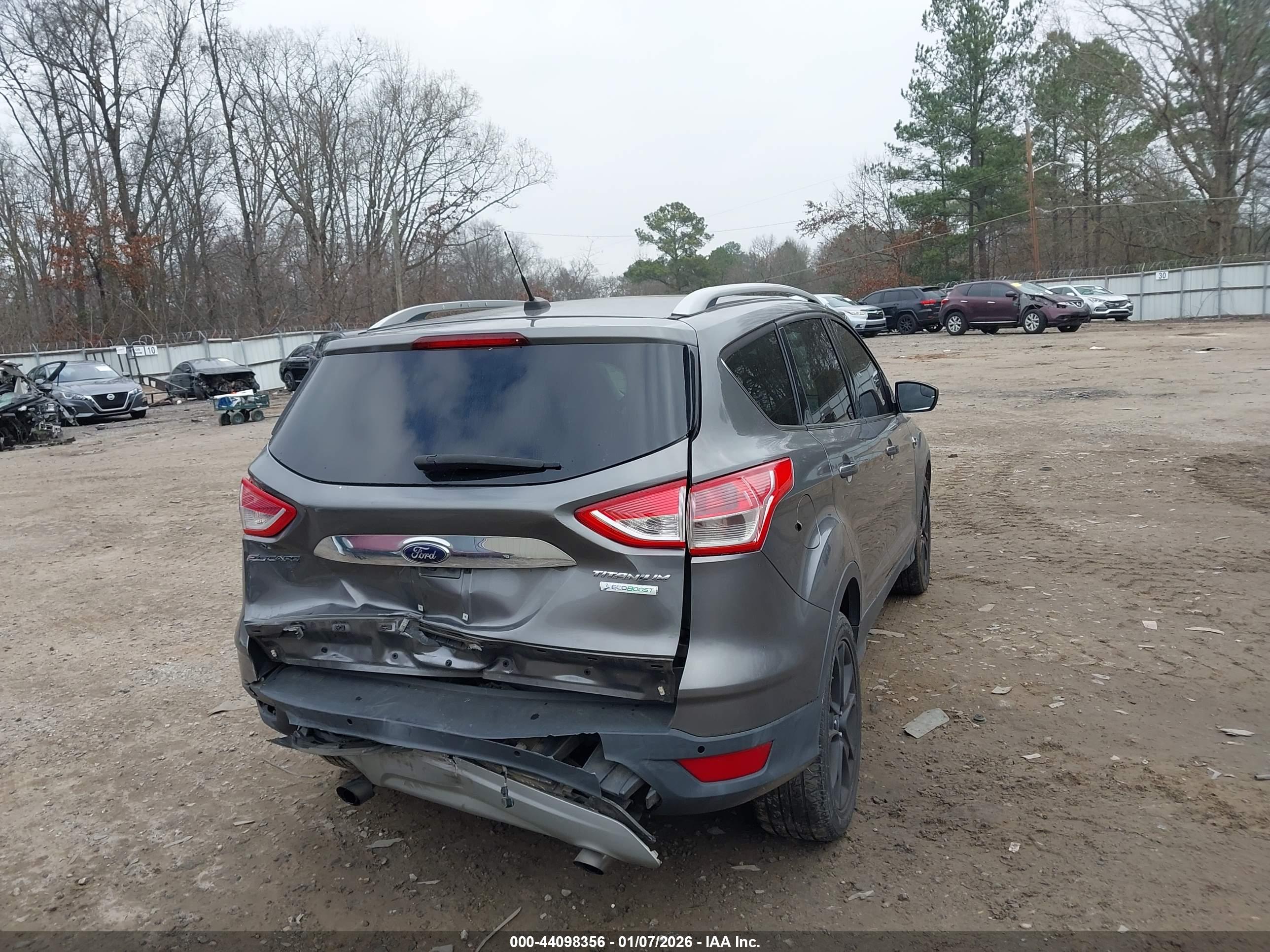 FORD ESCAPE image 4