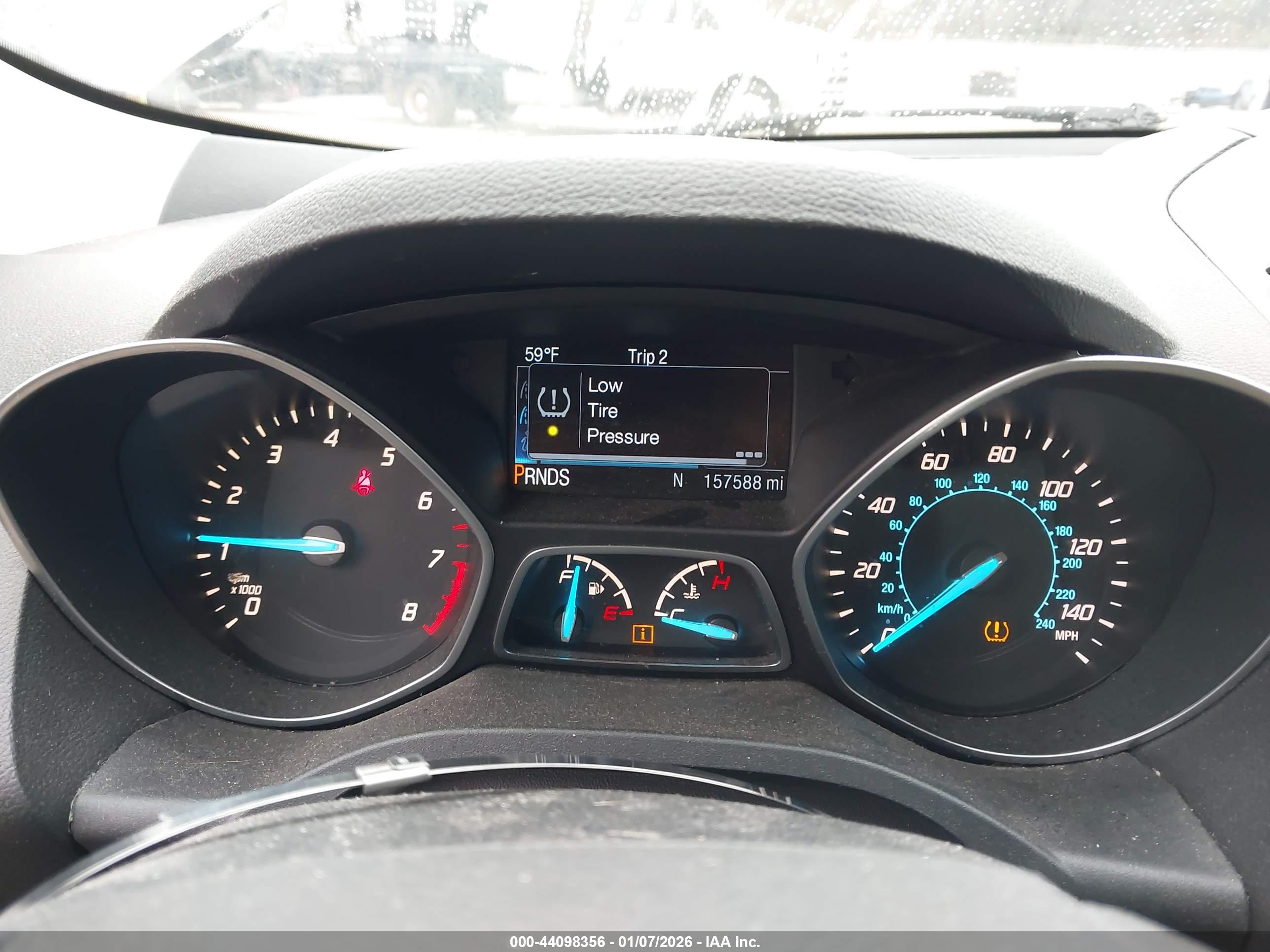 FORD ESCAPE image 7
