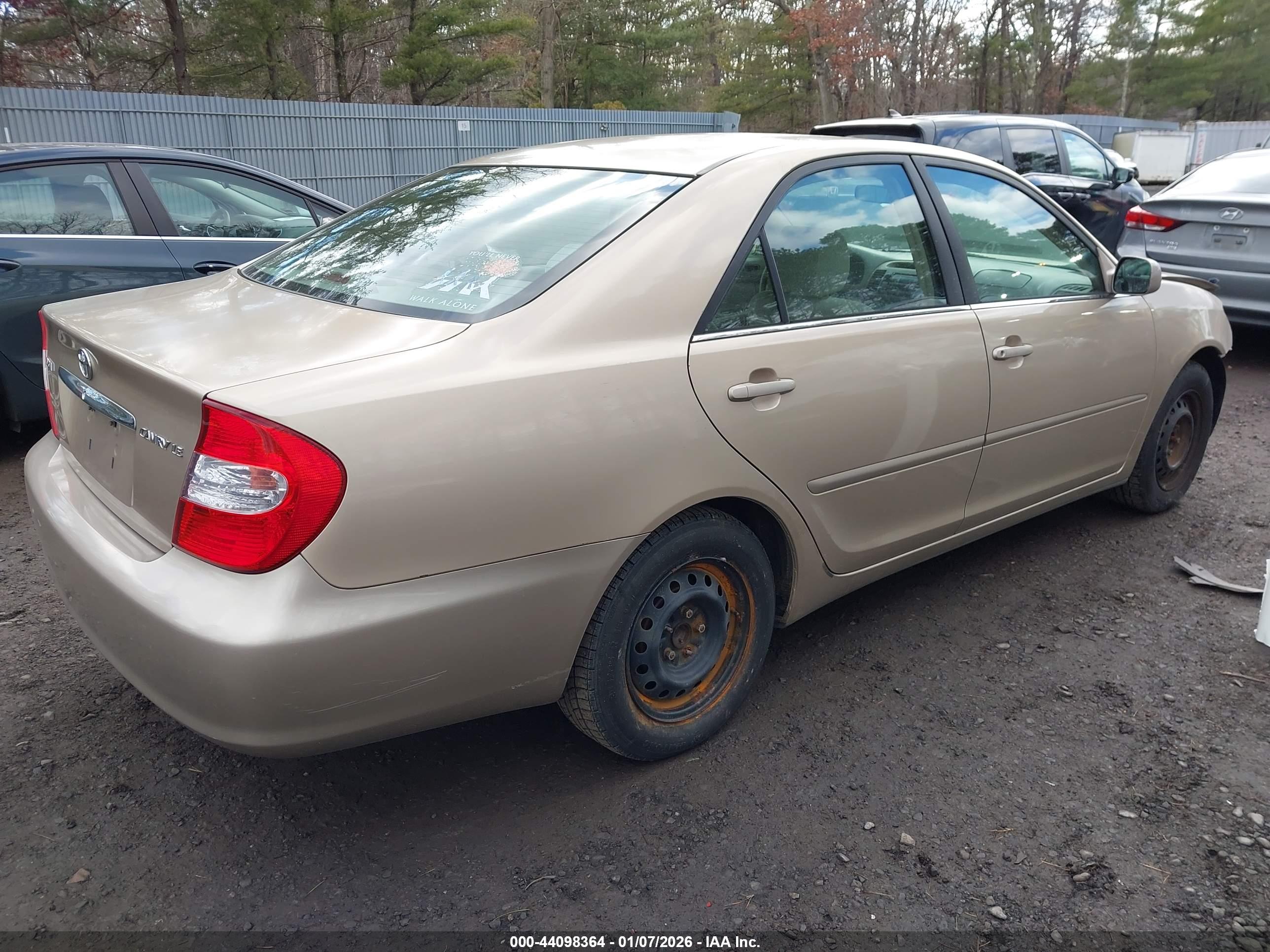 TOYOTA CAMRY image 4
