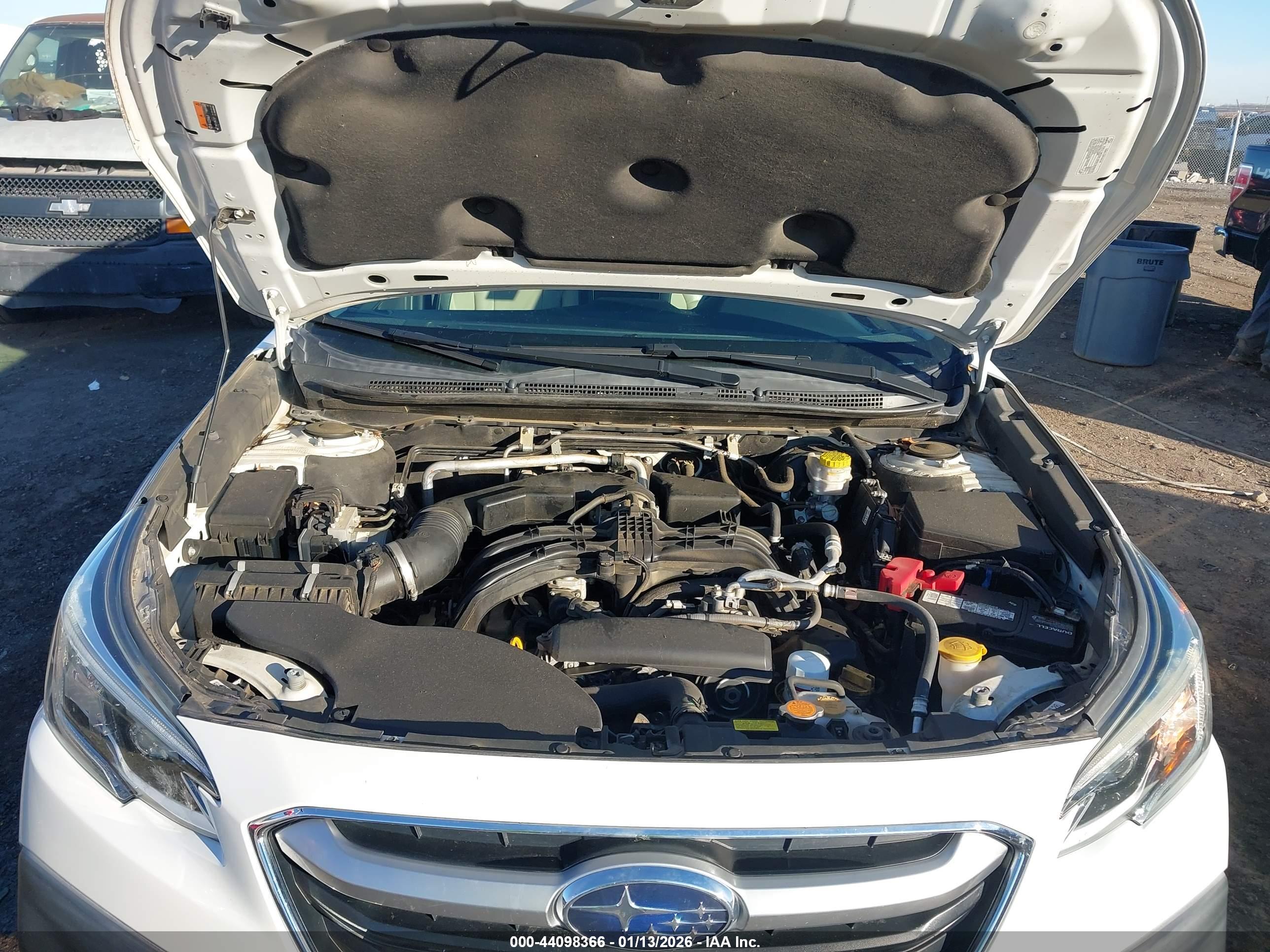 SUBARU OUTBACK image 10